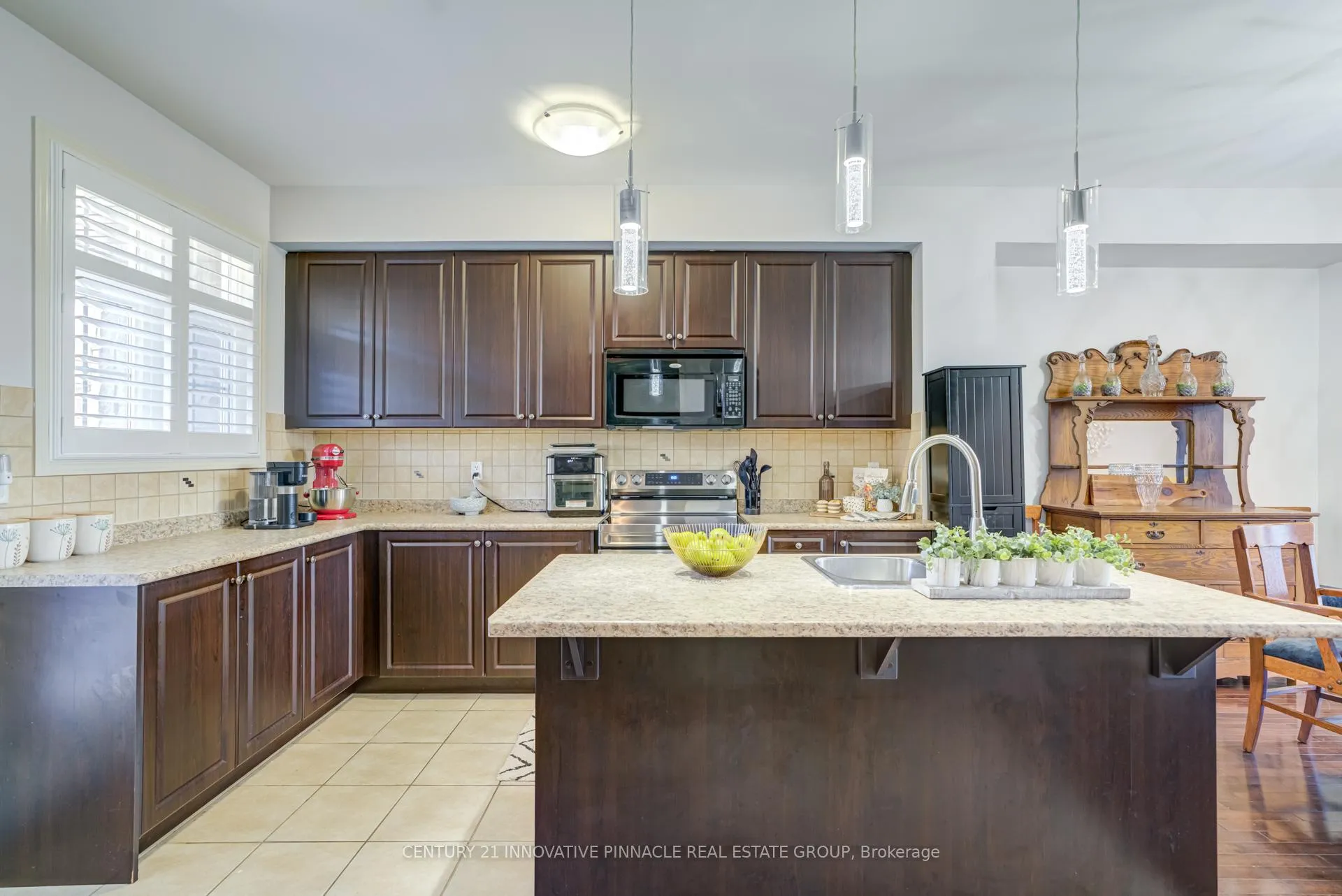 Photo 16 of Unit 9, 1701 Finch Avenue, Pickering, Village East — HOMEH