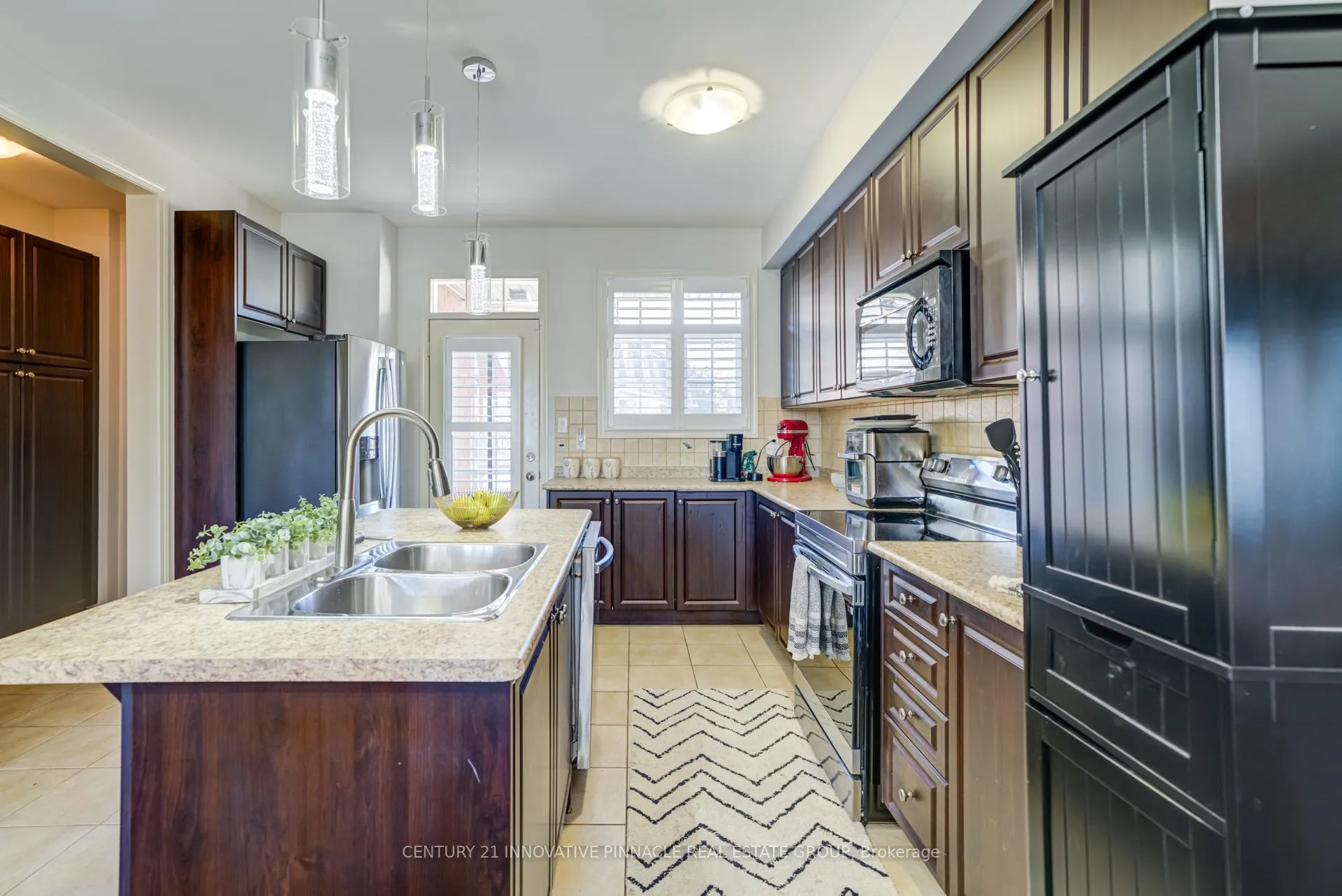Photo 18 of Unit 9, 1701 Finch Avenue, Pickering, Village East — HOMEH