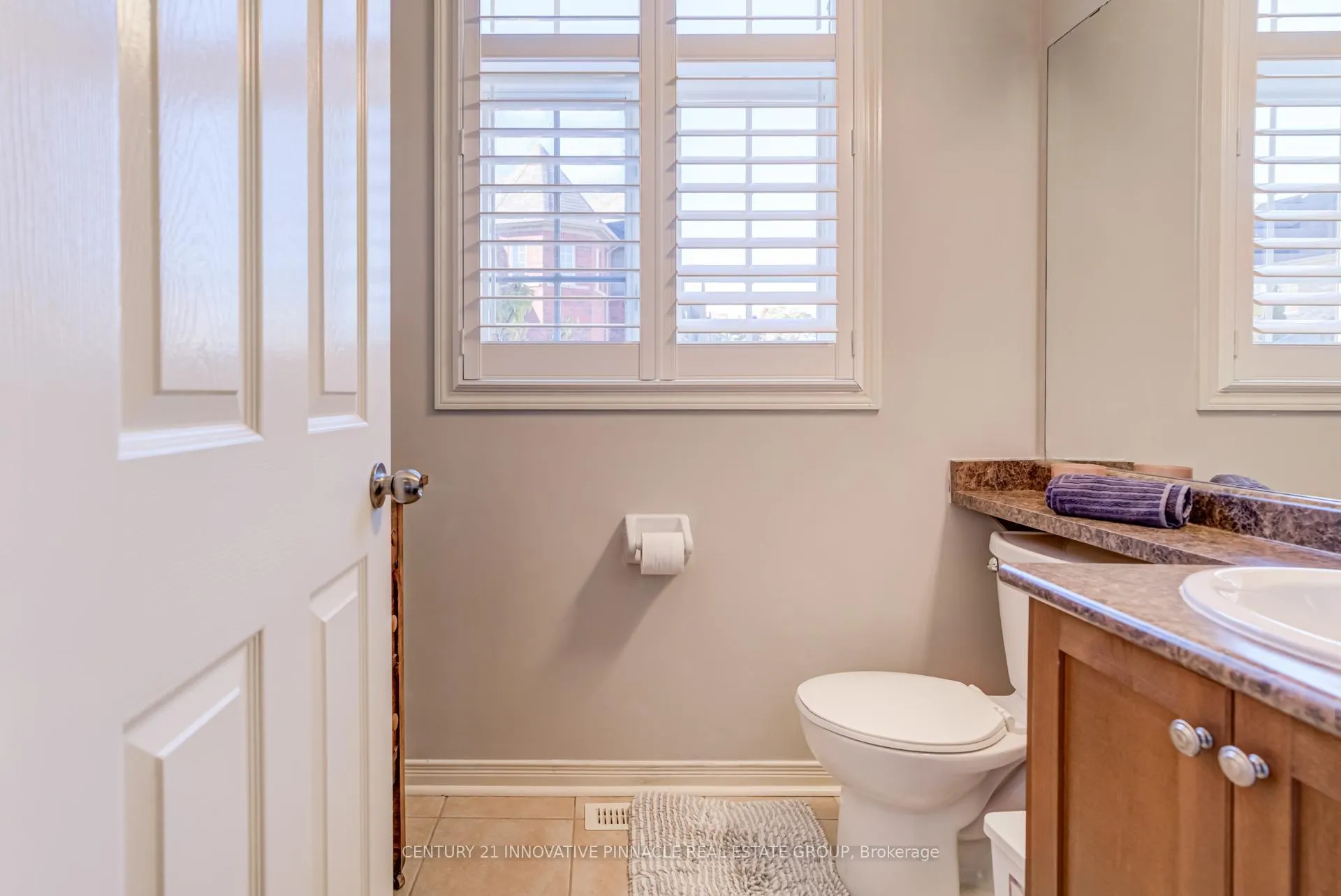 Photo 21 of Unit 9, 1701 Finch Avenue, Pickering, Village East — HOMEH