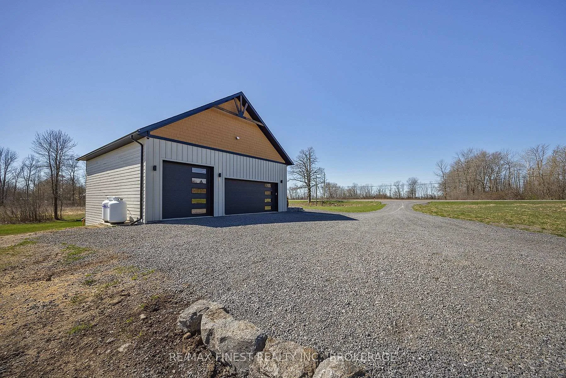 Photo 4 of 953 County Road 7, Greater Napanee — HOMEH