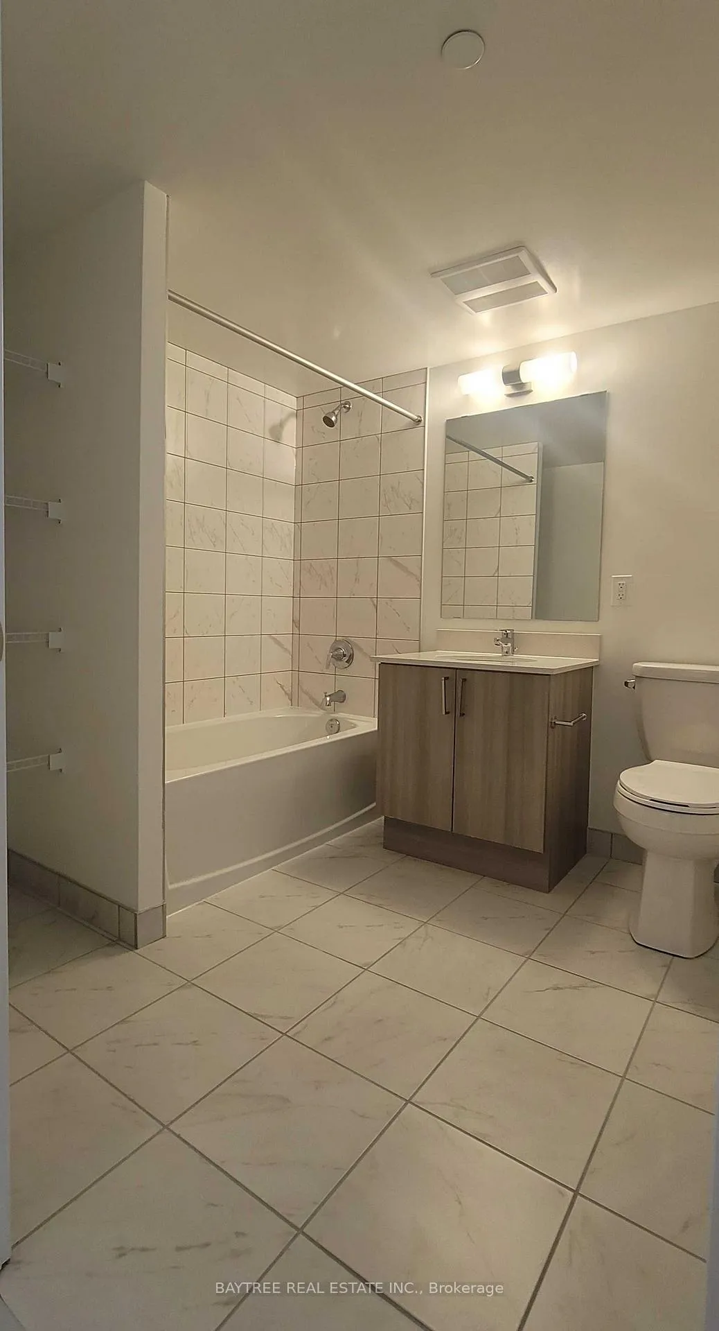 Photo 7 of Unit 414, 1010 Sandy Beach Road, Pickering, Bay Ridges — HOMEH