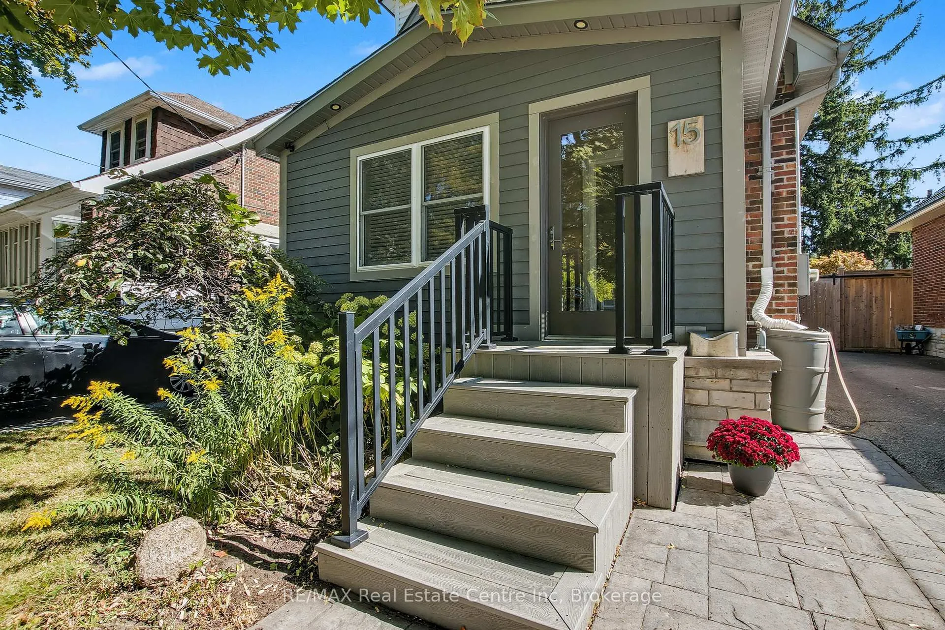Photo 1 of 15 Stull Avenue, Guelph, Exhibition Park — HOMEH