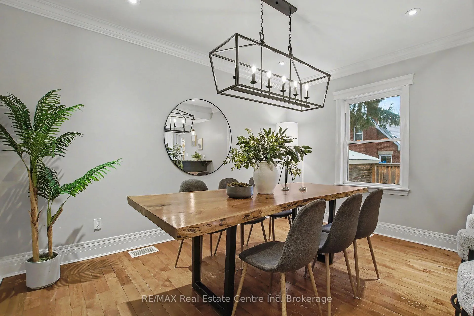 Photo 9 of 15 Stull Avenue, Guelph, Exhibition Park — HOMEH