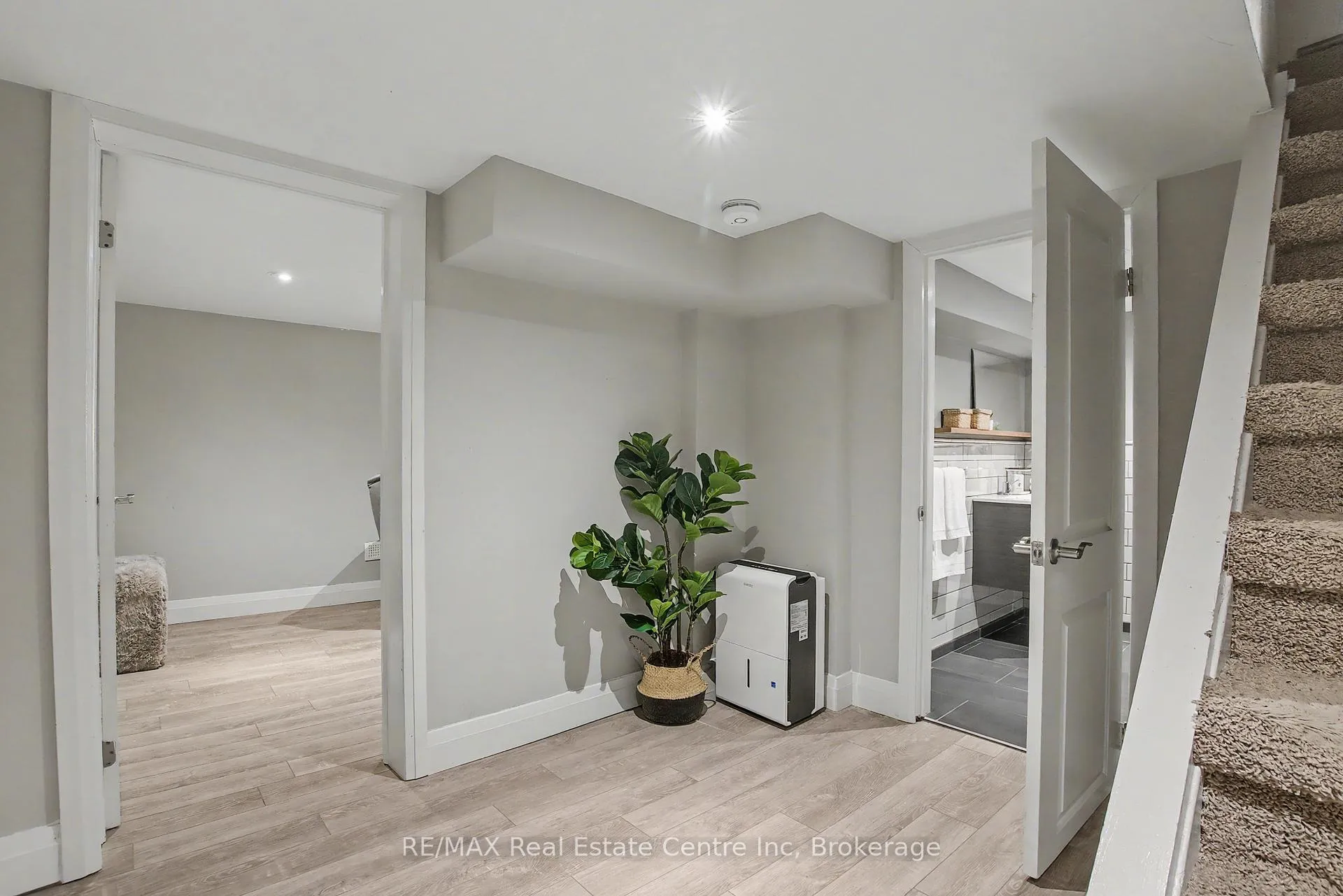 Photo 20 of 15 Stull Avenue, Guelph, Exhibition Park — HOMEH