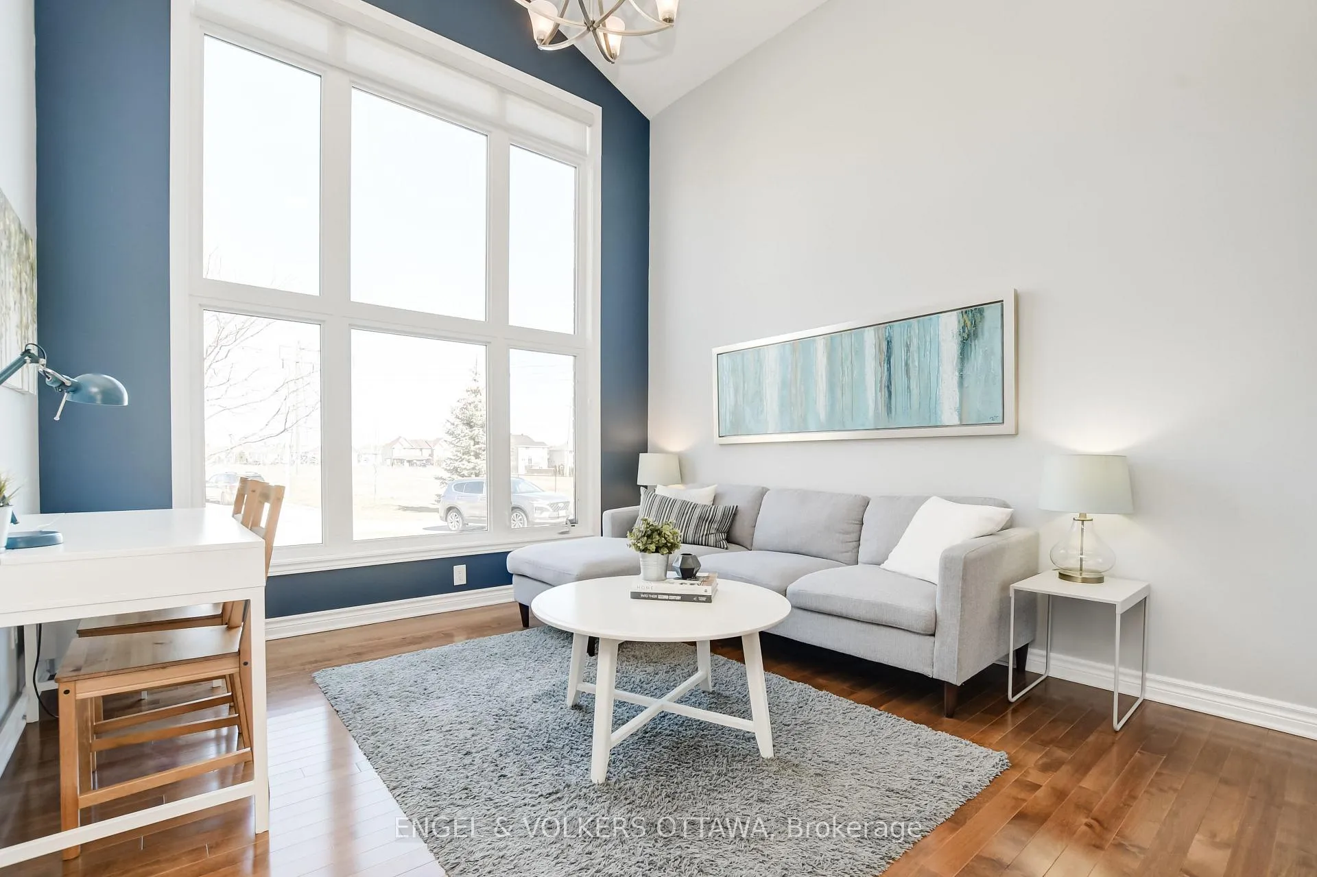 Photo 5 of 398 Abbeydale Circle, Ottawa, Kanata - Morgan's Grant/South March — HOMEH