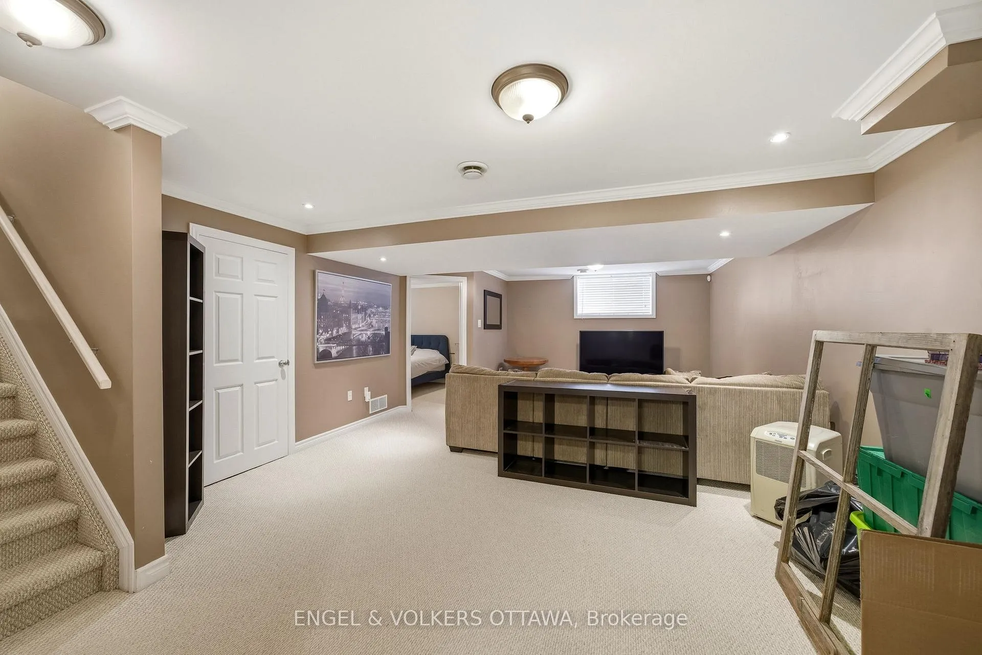 Photo 23 of 398 Abbeydale Circle, Ottawa, Kanata - Morgan's Grant/South March — HOMEH