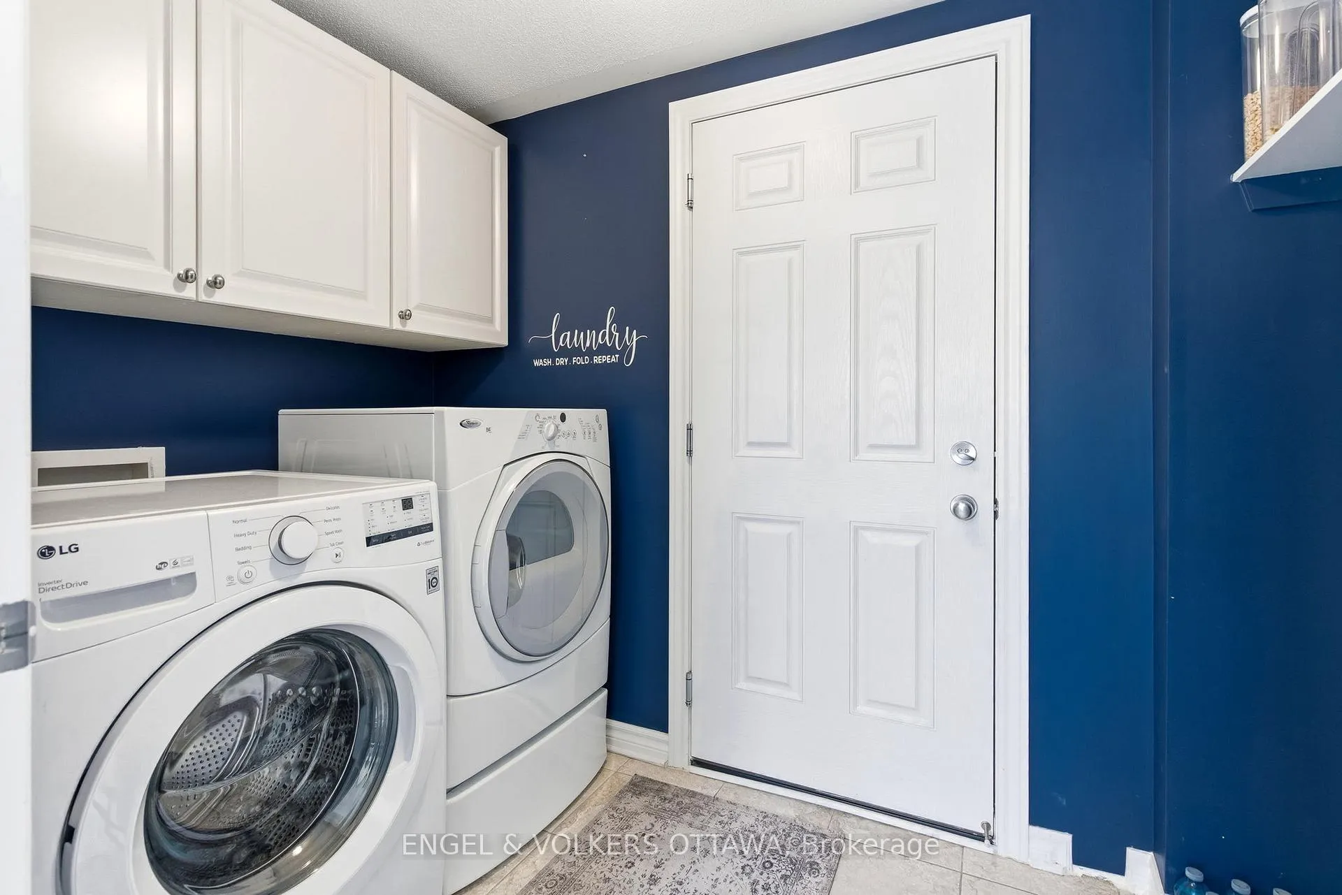 Photo 28 of 398 Abbeydale Circle, Ottawa, Kanata - Morgan's Grant/South March — HOMEH