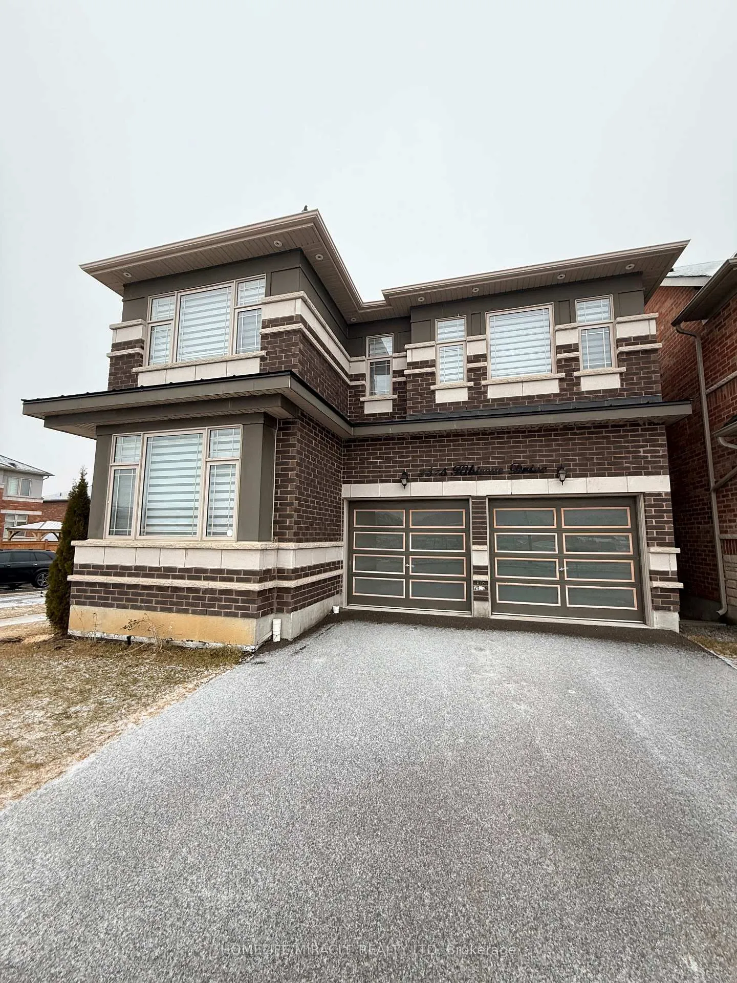 Photo 3 of 2455 Hibiscus Drive, Pickering, Rural Pickering — HOMEH