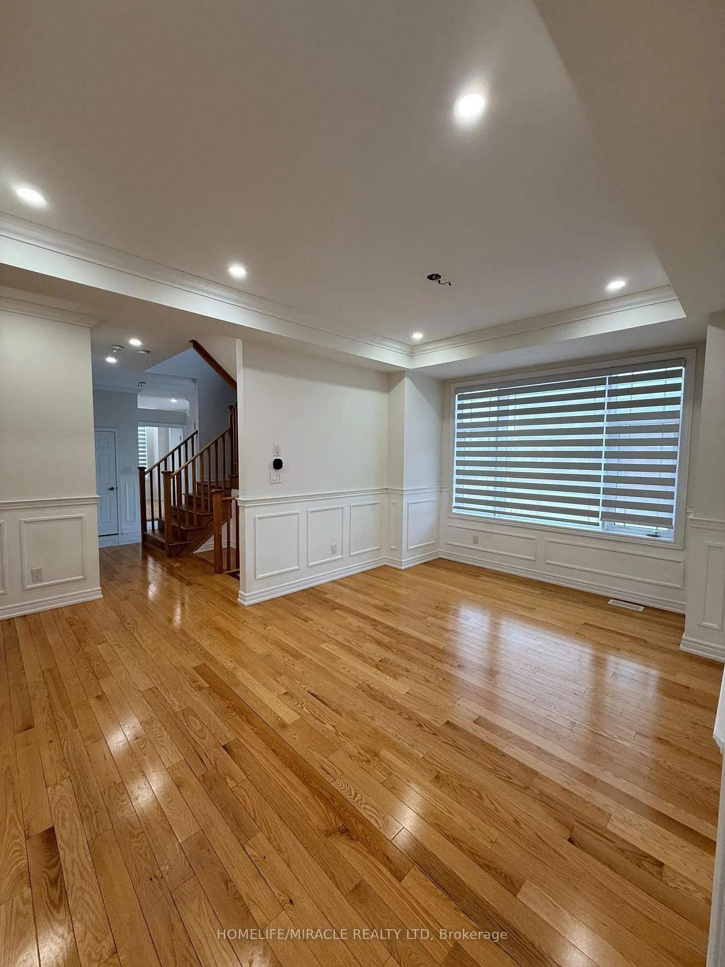 Photo 9 of 2455 Hibiscus Drive, Pickering, Rural Pickering — HOMEH