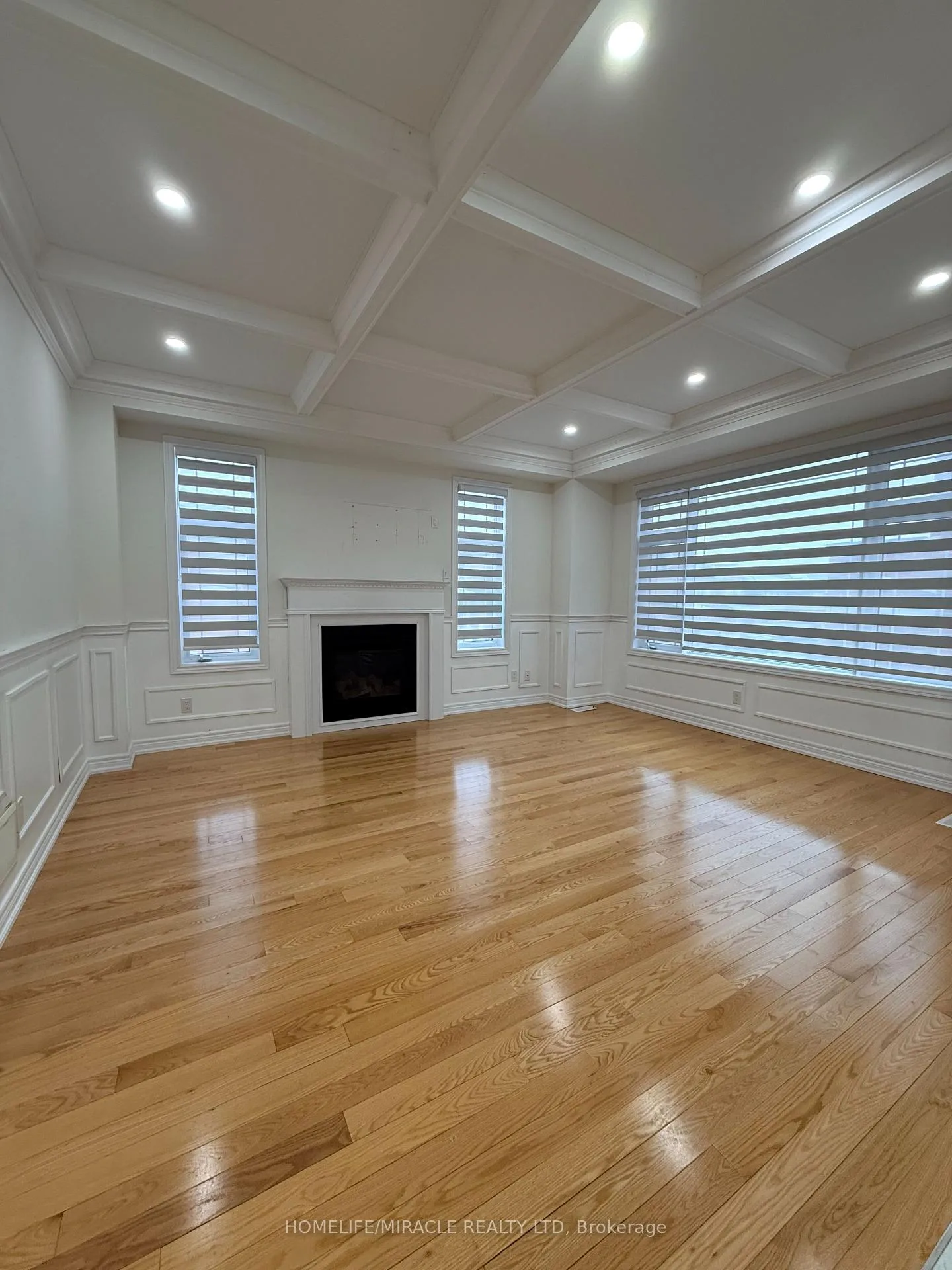 Photo 13 of 2455 Hibiscus Drive, Pickering, Rural Pickering — HOMEH