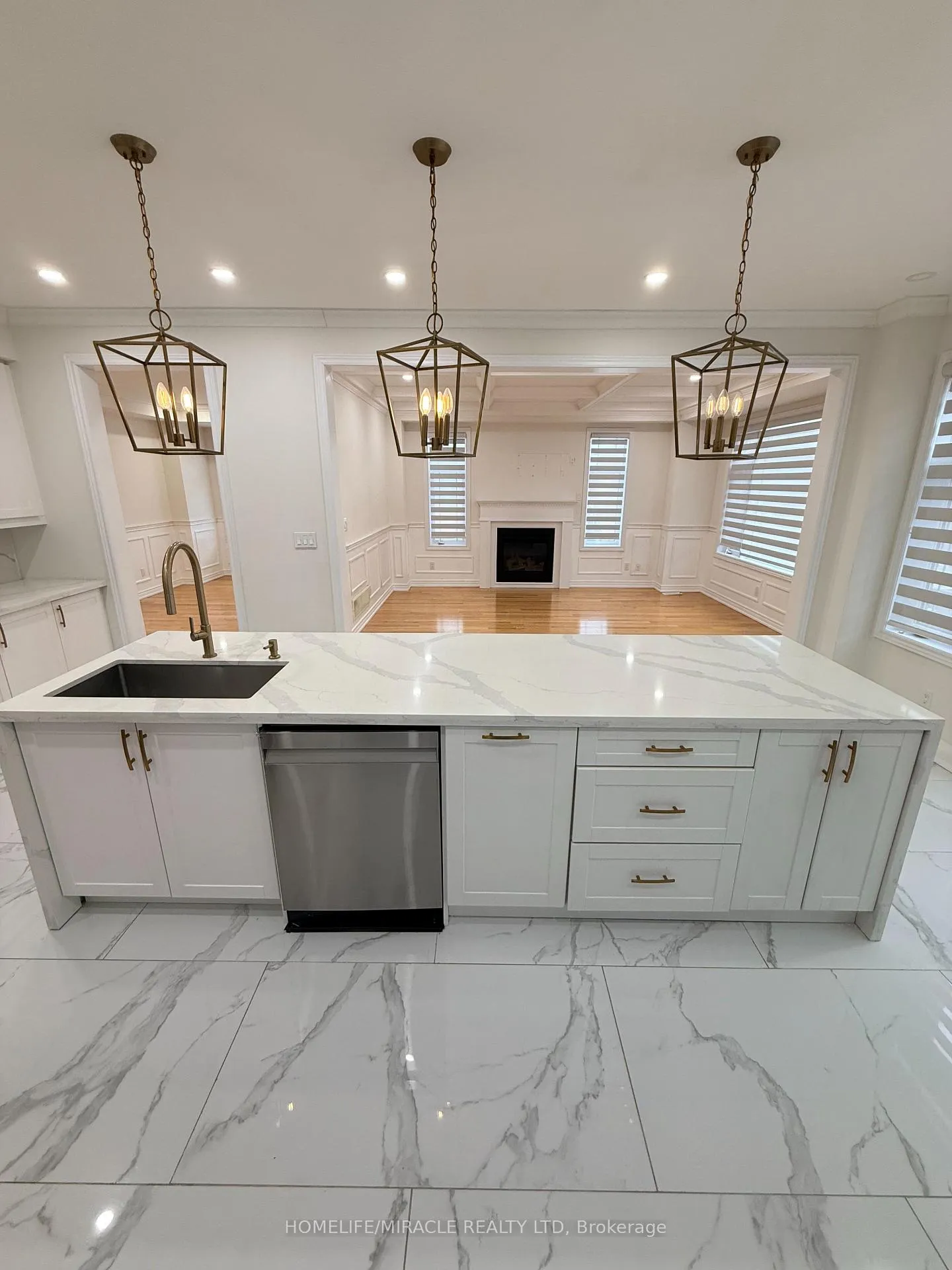 Photo 17 of 2455 Hibiscus Drive, Pickering, Rural Pickering — HOMEH