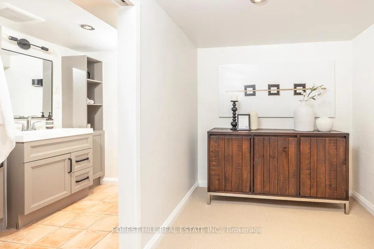 Photo 5 of 605 Craven Road, Toronto, Greenwood-Coxwell — HOMEH