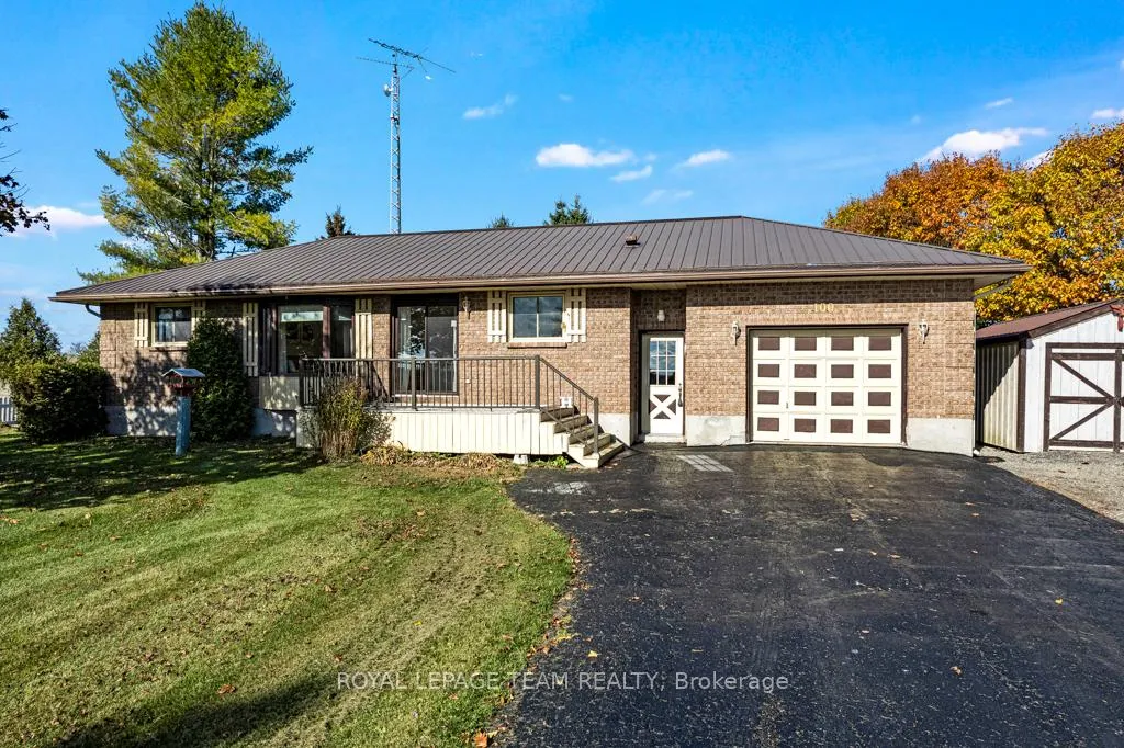 Photo 2 of 100 County Road 21, Edwardsburgh/Cardinal, Edwardsburgh/Cardinal Twp — HOMEH