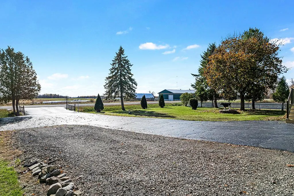 Photo 4 of 100 County Road 21, Edwardsburgh/Cardinal, Edwardsburgh/Cardinal Twp — HOMEH