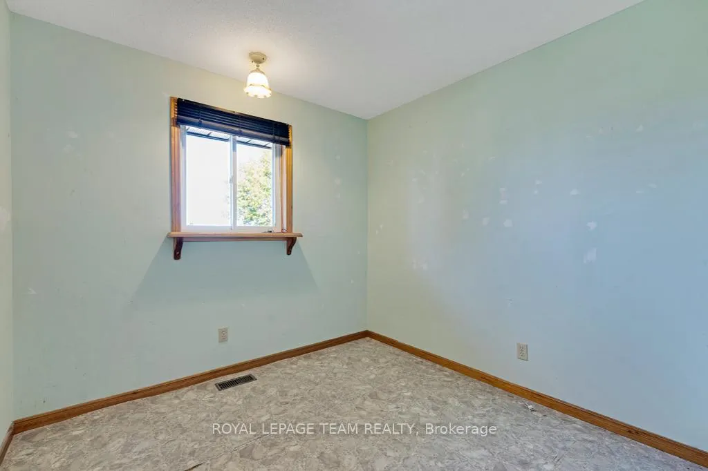 Photo 21 of 100 County Road 21, Edwardsburgh/Cardinal, Edwardsburgh/Cardinal Twp — HOMEH