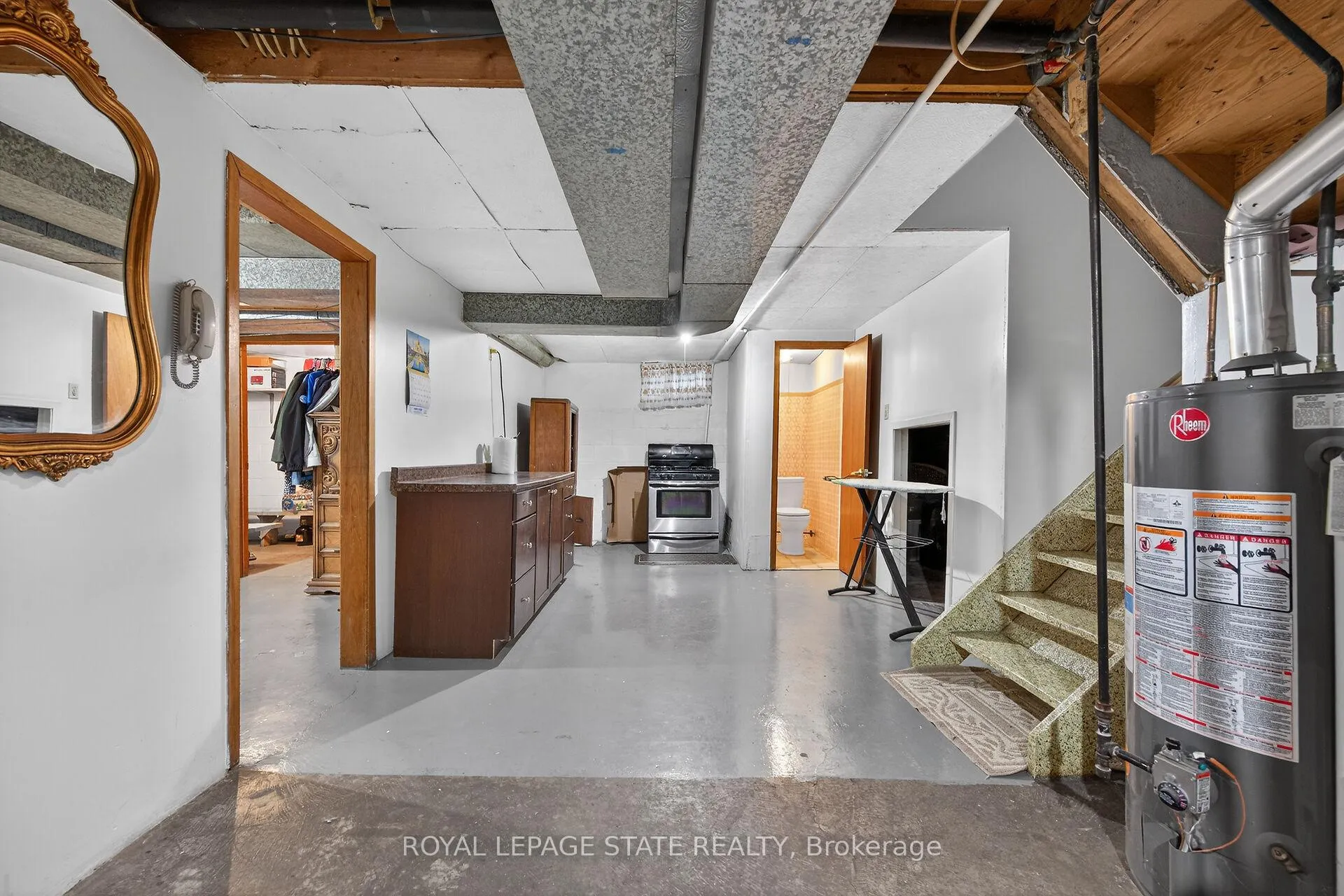 Photo 44 of 15 Fairington Crescent, Hamilton, Kentley — HOMEH