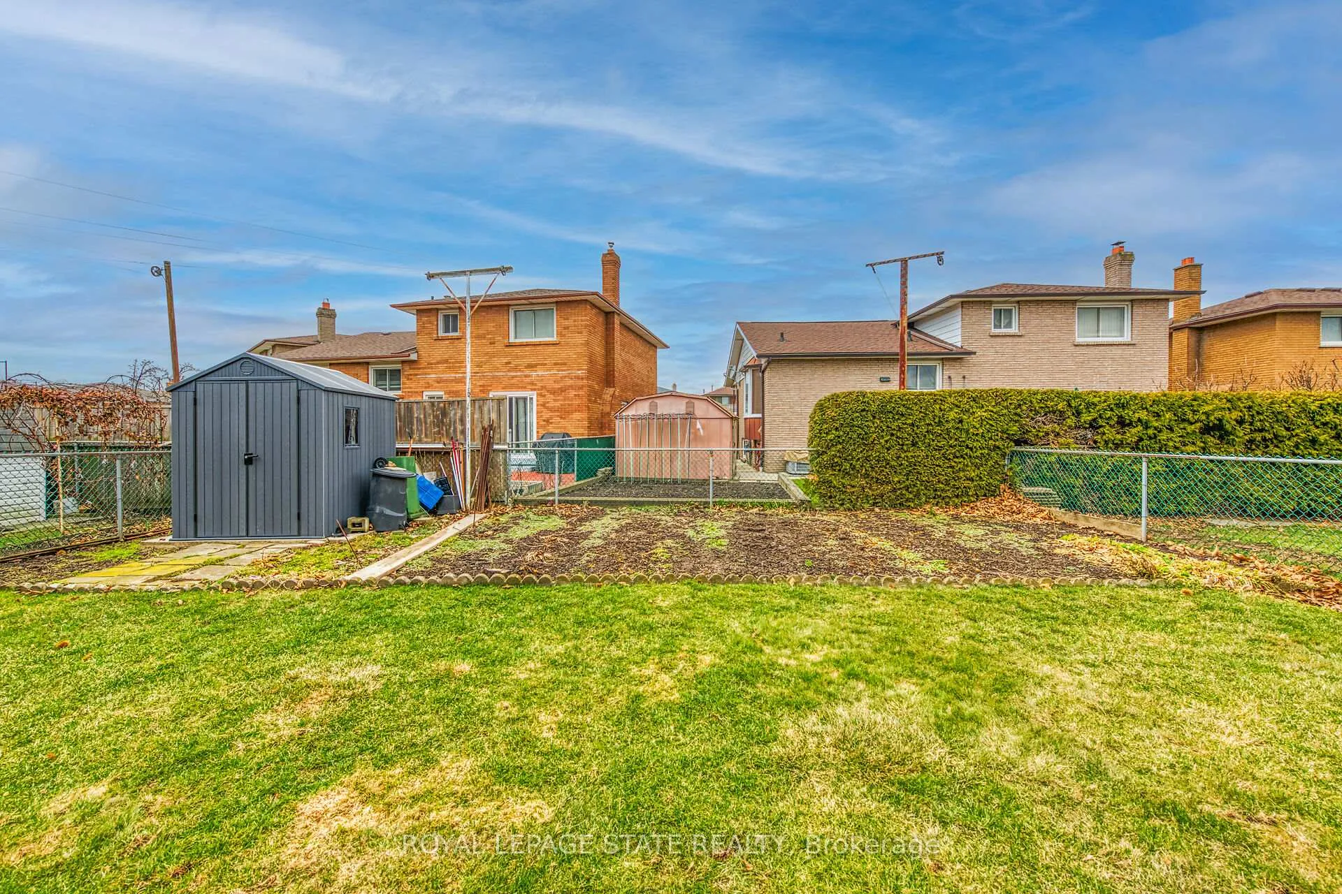 Photo 50 of 15 Fairington Crescent, Hamilton, Kentley — HOMEH