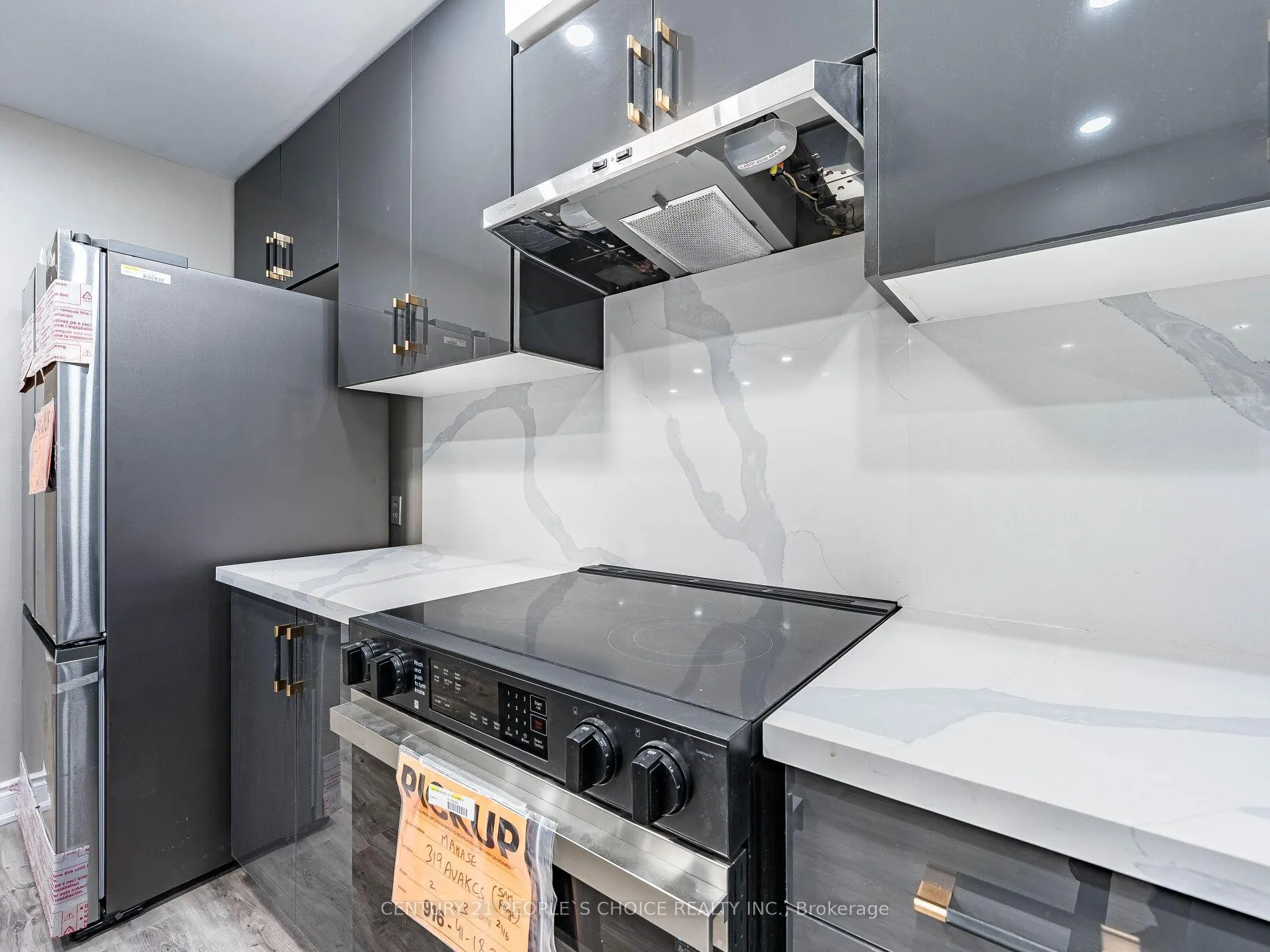 Photo 6 of Unit 25, 506 Normandy Street, Oshawa, Central — HOMEH