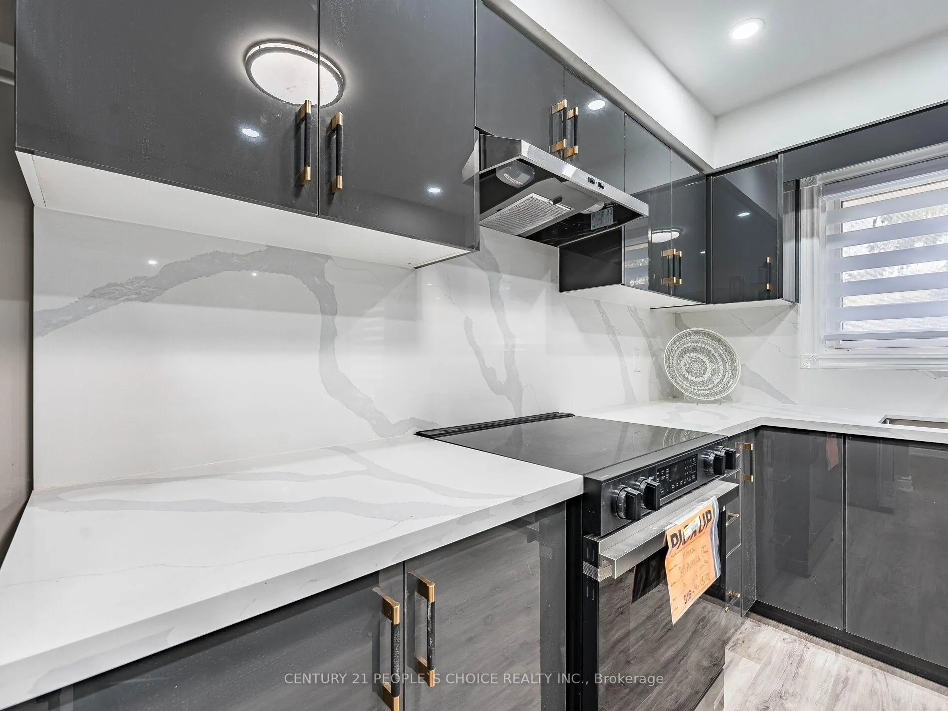 Photo 7 of Unit 25, 506 Normandy Street, Oshawa, Central — HOMEH