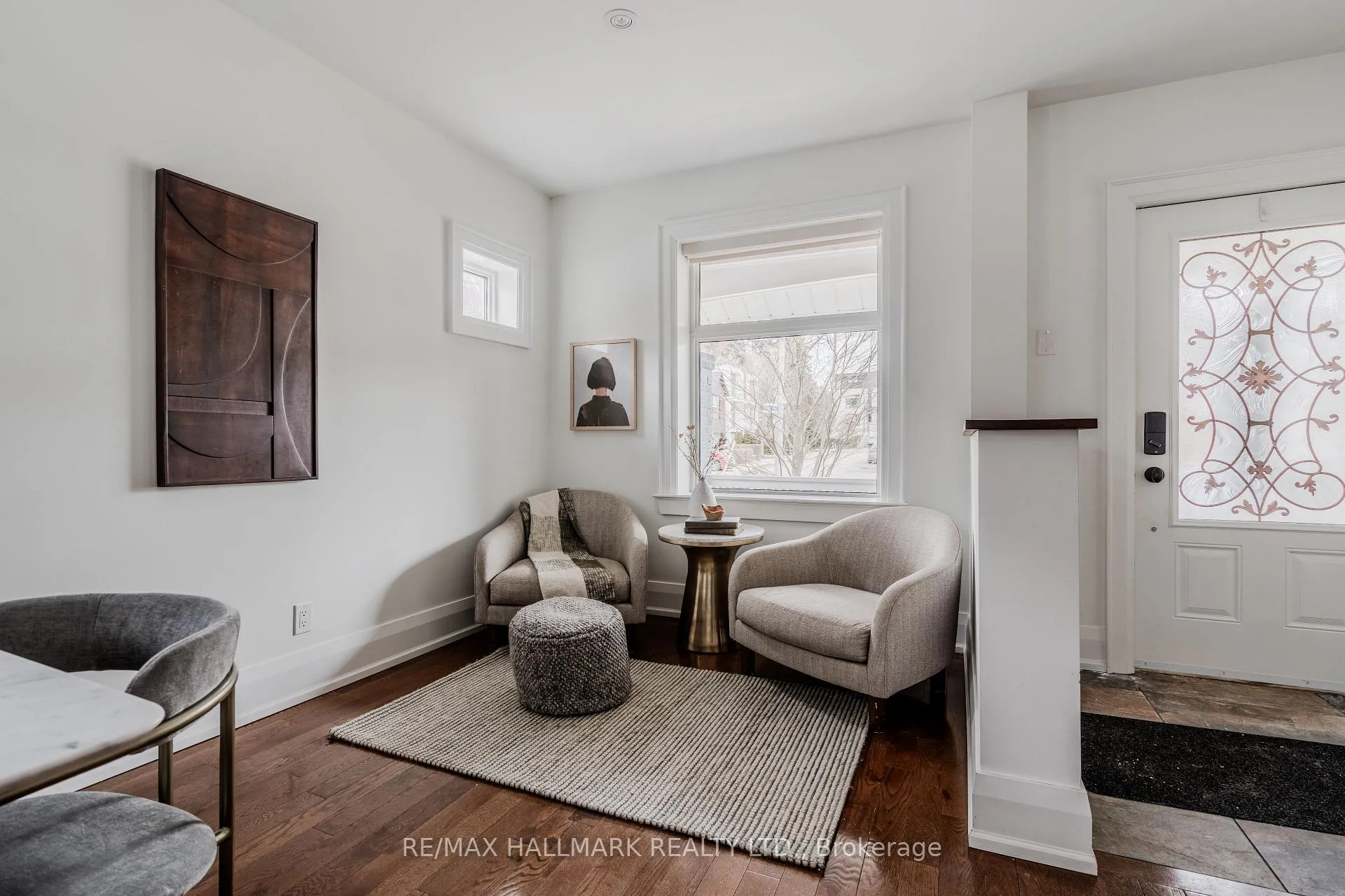 Photo 8 of 27 Maughan Crescent, Toronto, Woodbine Corridor — HOMEH