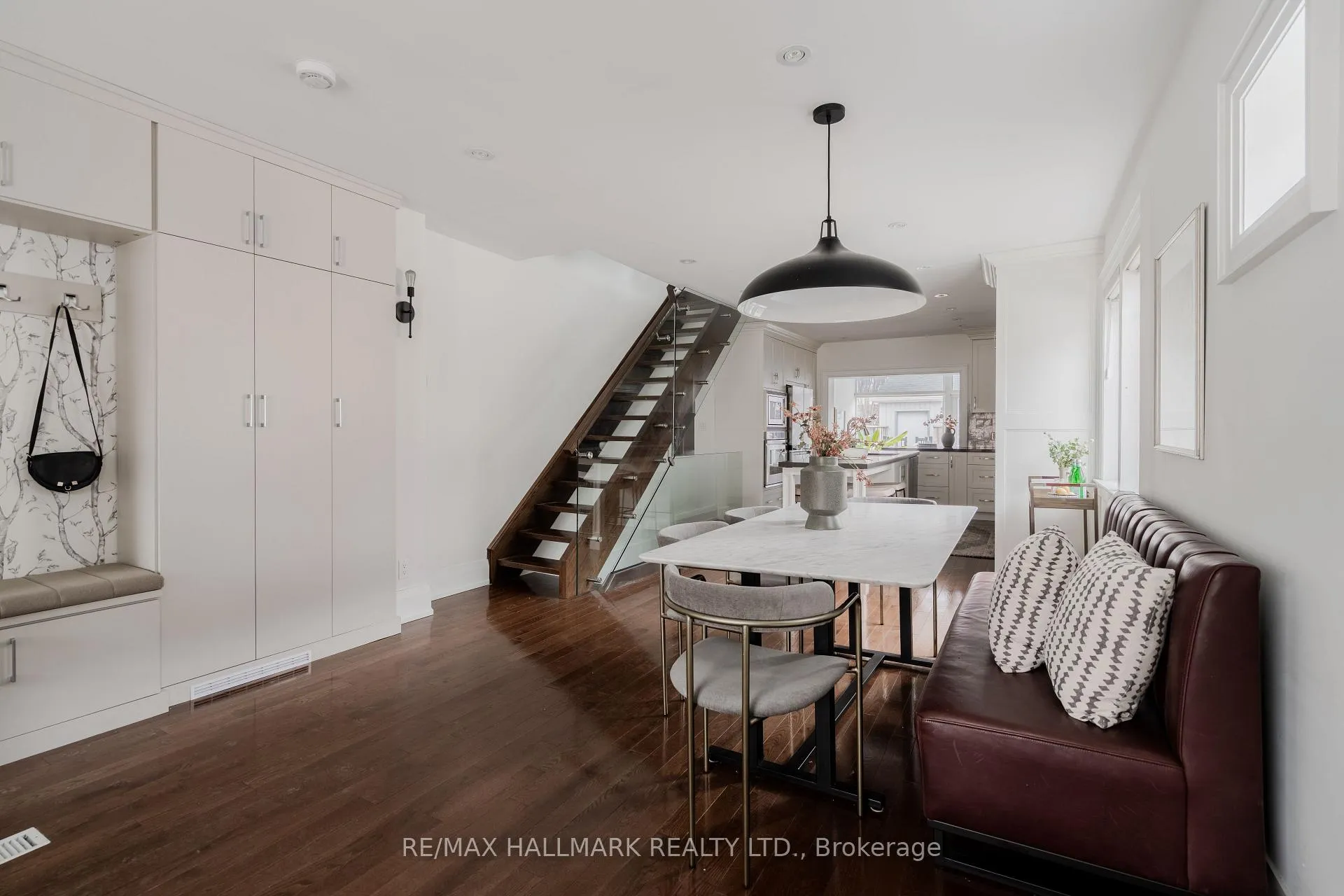 Photo 9 of 27 Maughan Crescent, Toronto, Woodbine Corridor — HOMEH