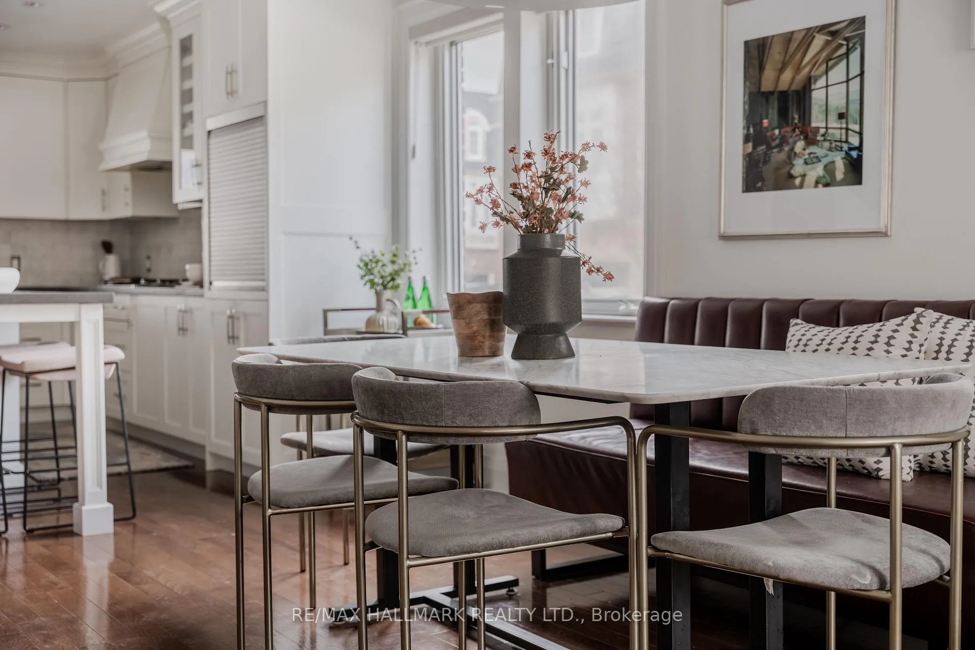 Photo 11 of 27 Maughan Crescent, Toronto, Woodbine Corridor — HOMEH