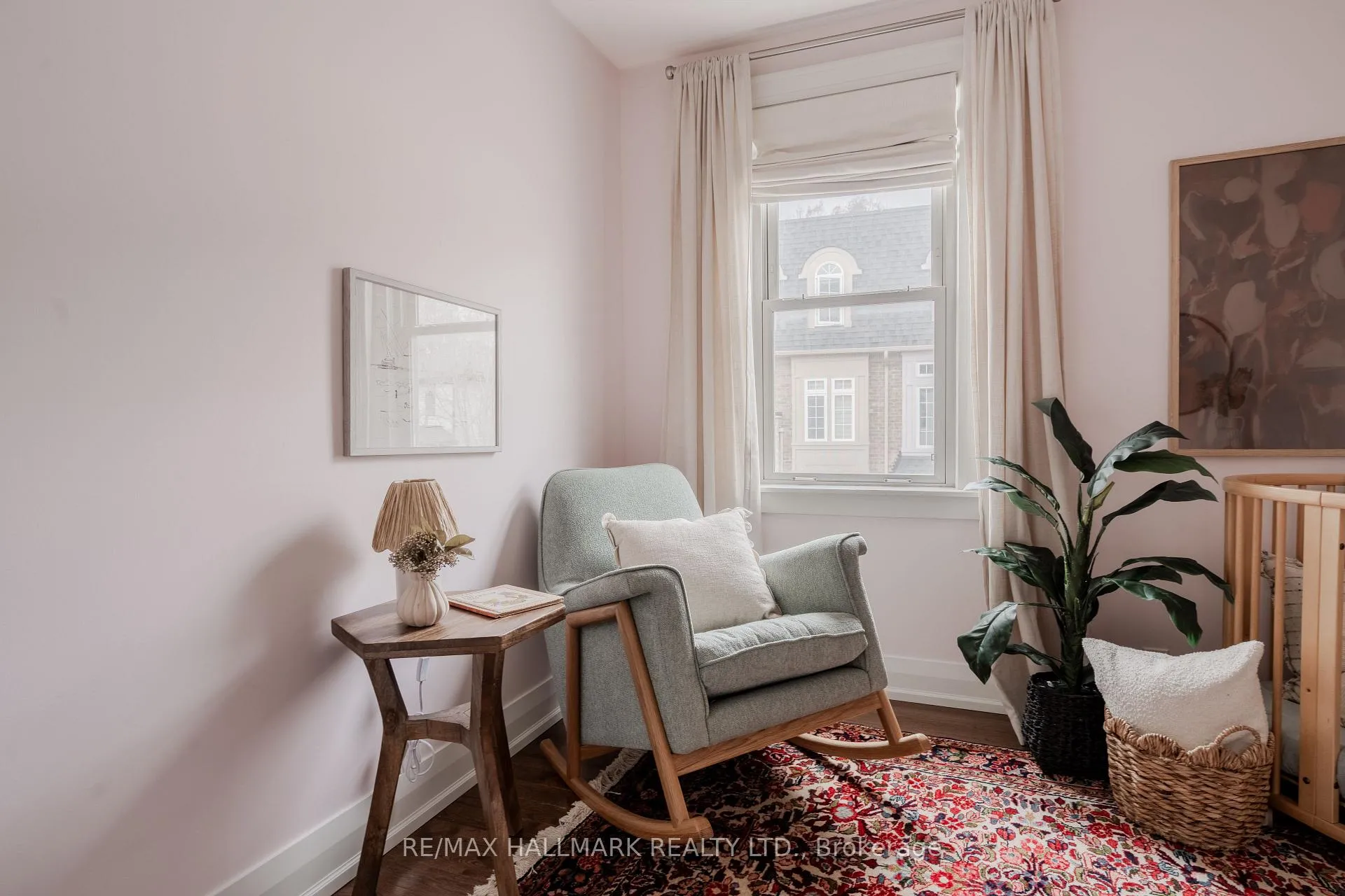 Photo 28 of 27 Maughan Crescent, Toronto, Woodbine Corridor — HOMEH