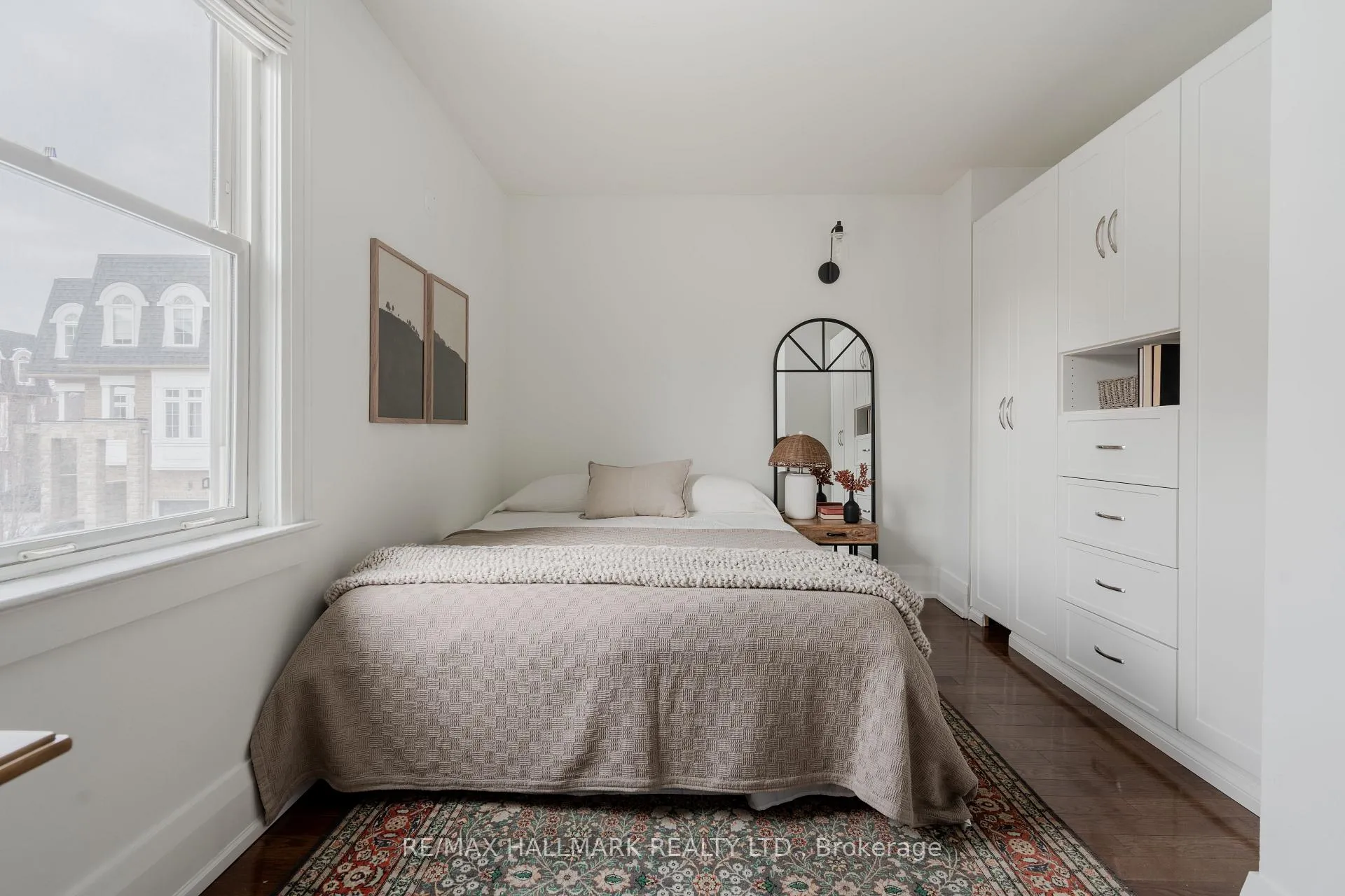 Photo 31 of 27 Maughan Crescent, Toronto, Woodbine Corridor — HOMEH