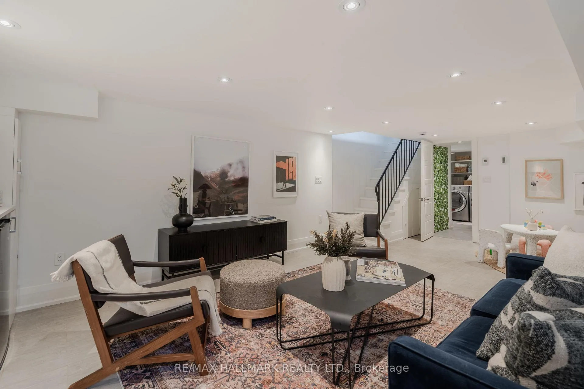 Photo 36 of 27 Maughan Crescent, Toronto, Woodbine Corridor — HOMEH