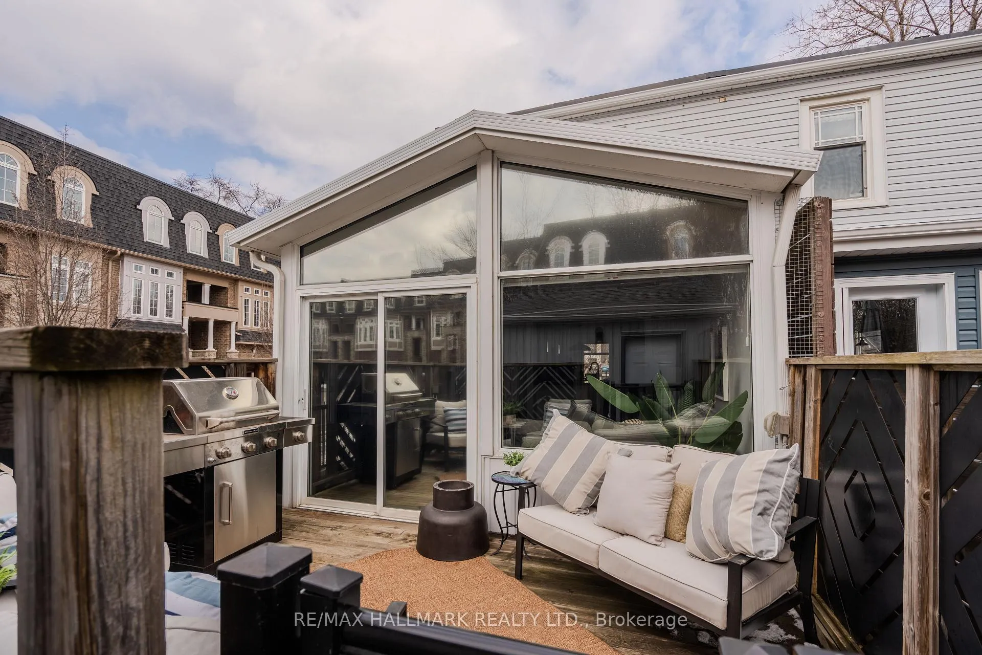 Photo 43 of 27 Maughan Crescent, Toronto, Woodbine Corridor — HOMEH