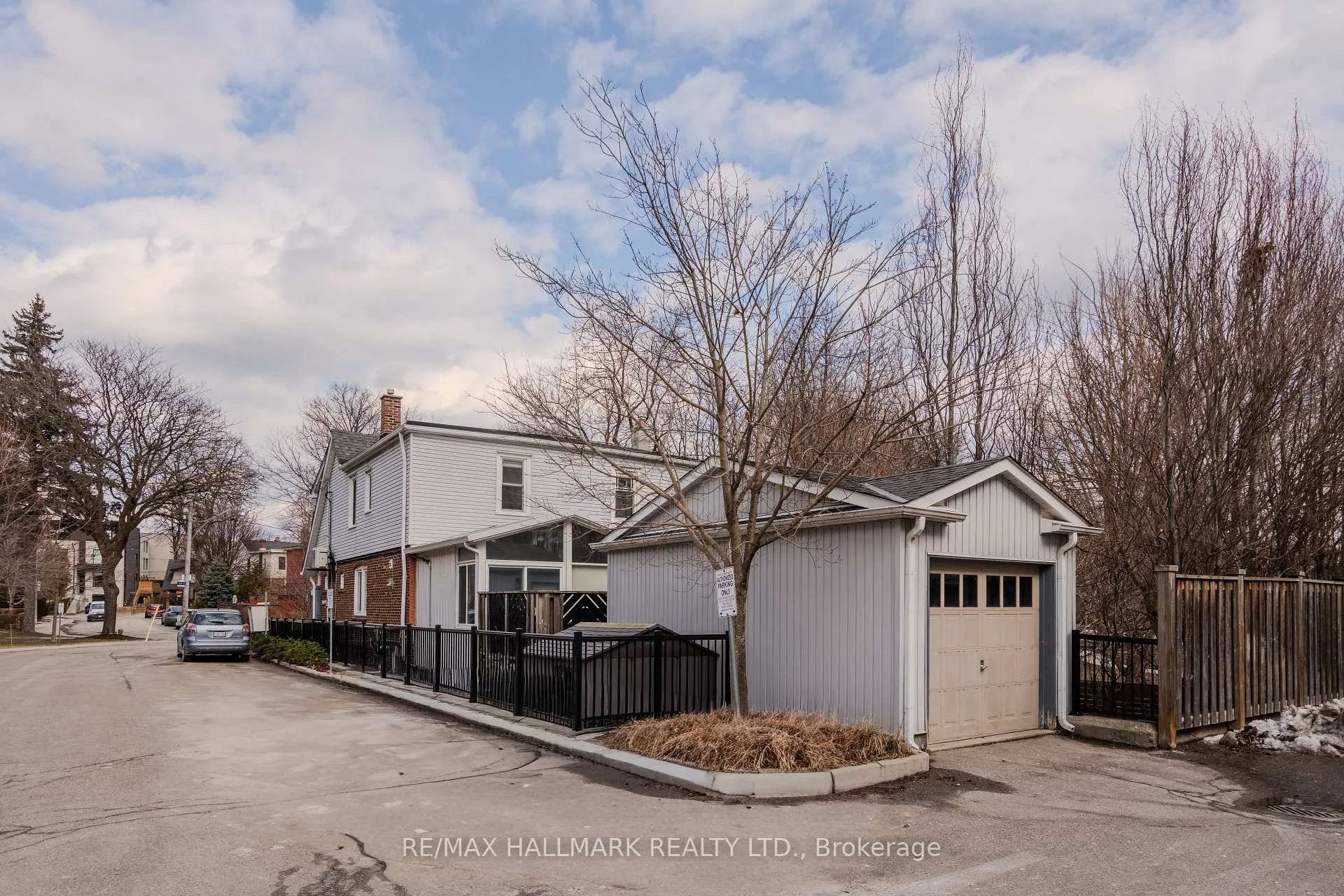 Photo 47 of 27 Maughan Crescent, Toronto, Woodbine Corridor — HOMEH