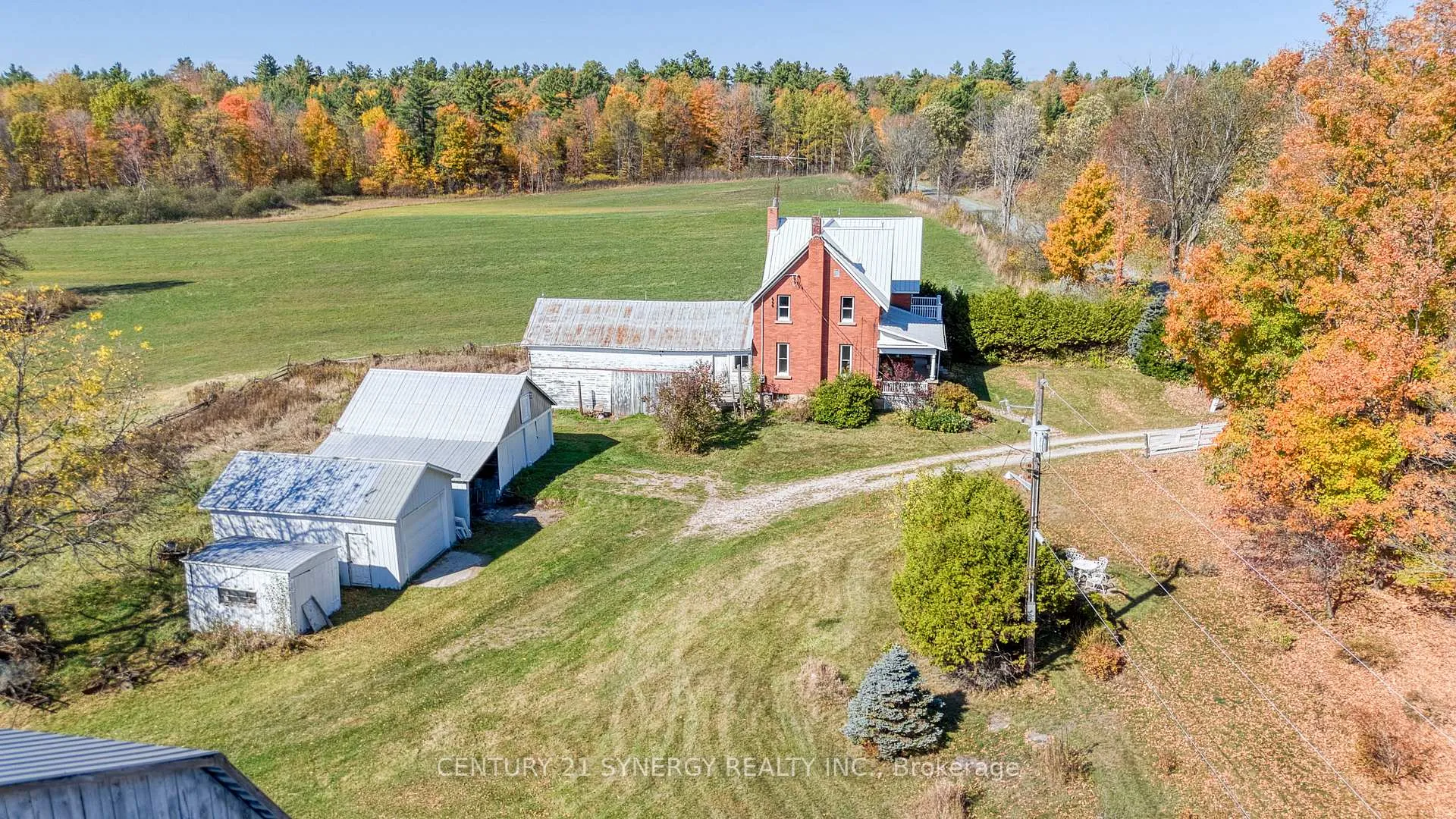 Photo 4 of 713 Rutherford Side Road, Tay Valley, Bathurst/Burgess & Sherbrooke (Bathurst) Twp — HOMEH