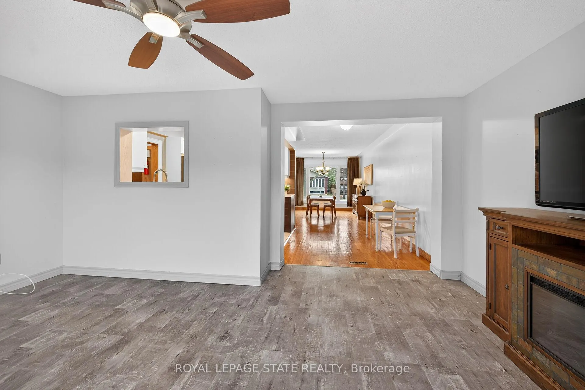 Photo 19 of 19 Burfield Avenue, Hamilton, Huntington — HOMEH