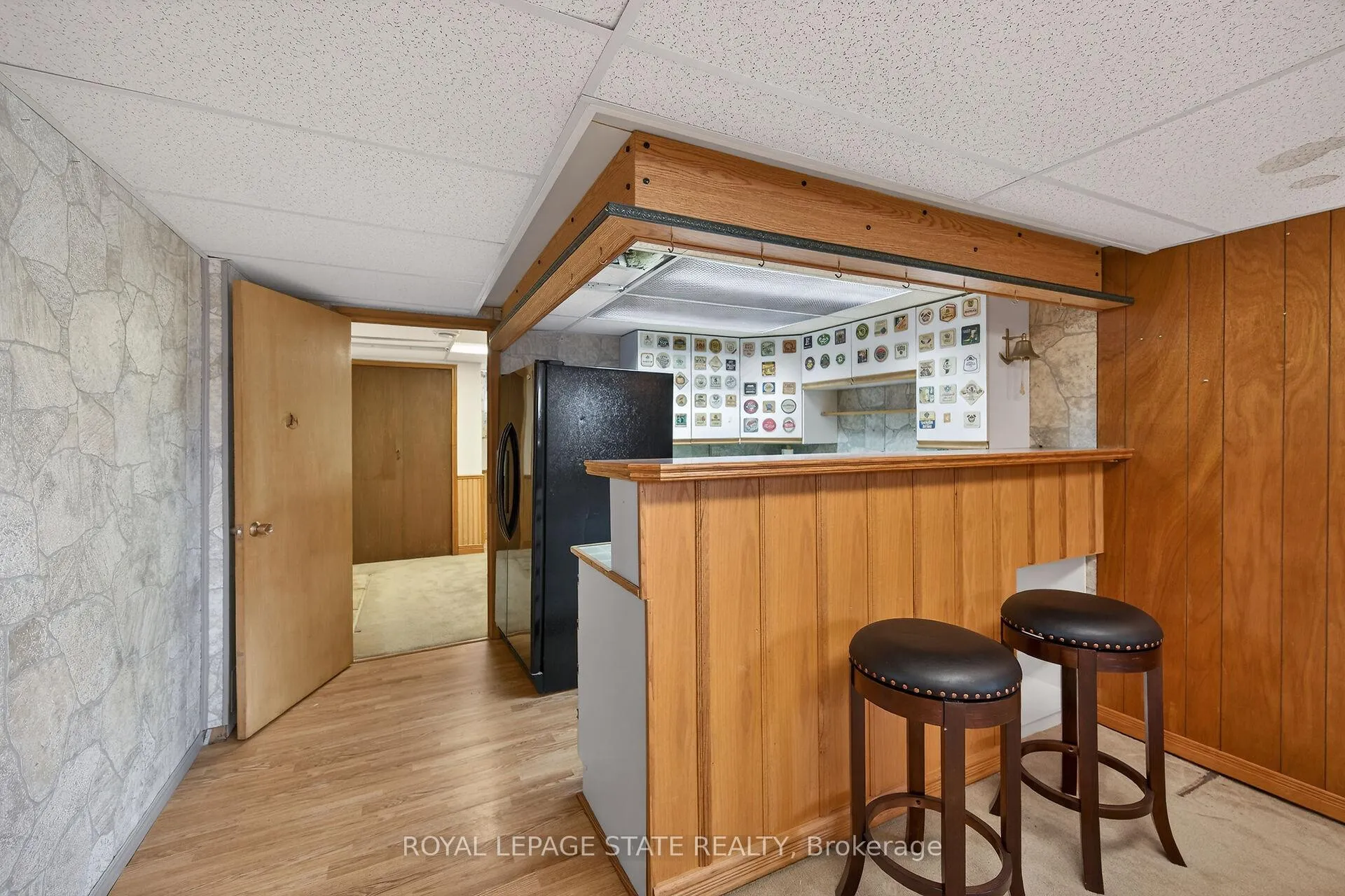Photo 34 of 19 Burfield Avenue, Hamilton, Huntington — HOMEH