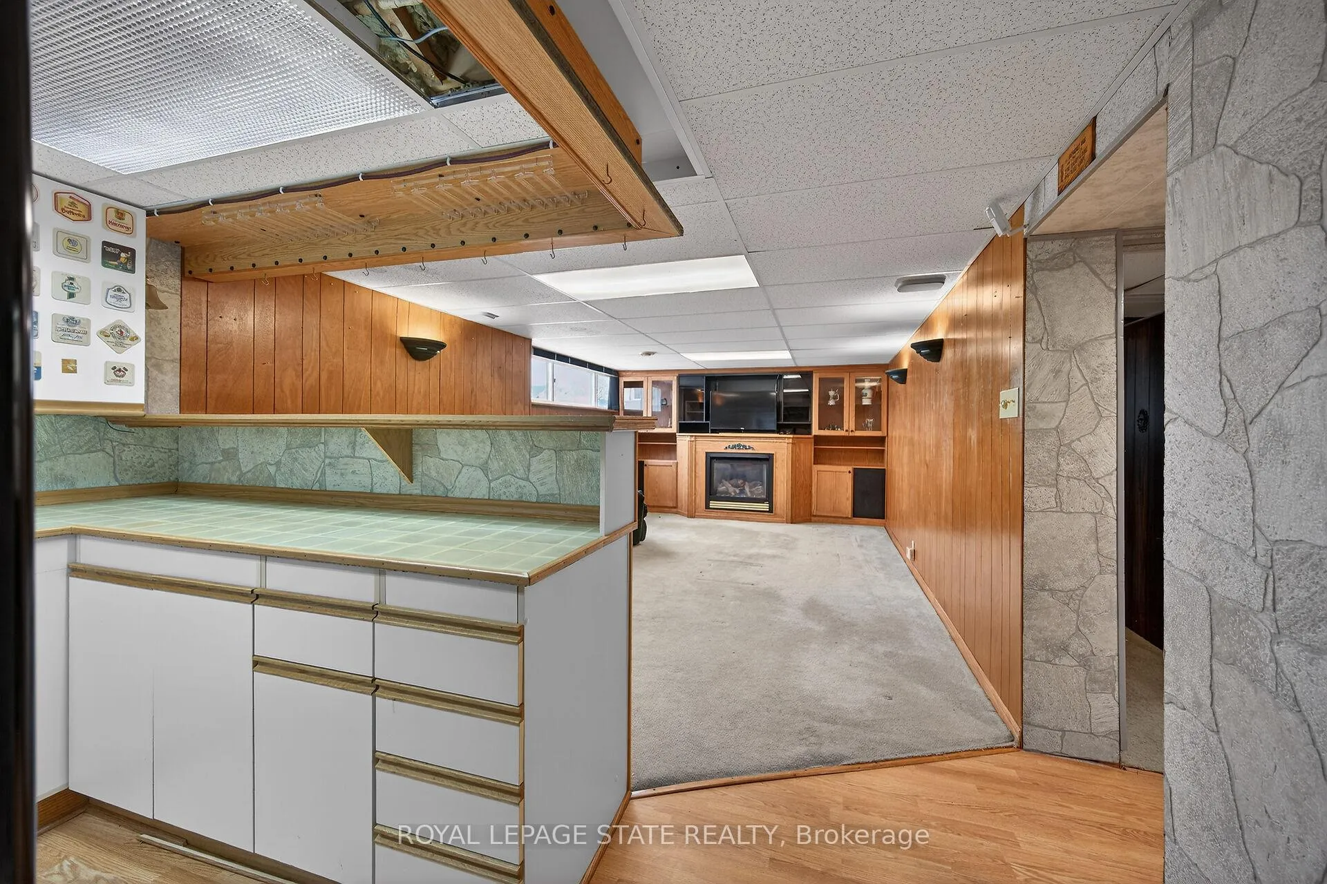Photo 36 of 19 Burfield Avenue, Hamilton, Huntington — HOMEH