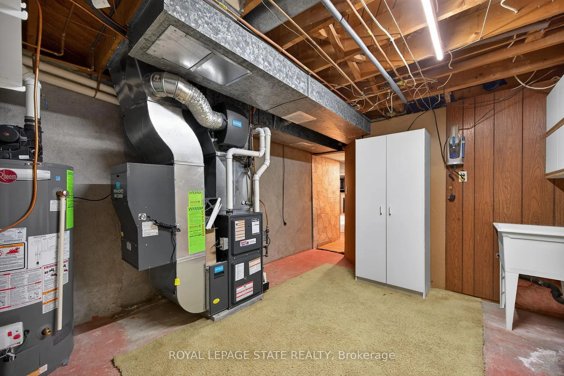 Photo 42 of 19 Burfield Avenue, Hamilton, Huntington — HOMEH