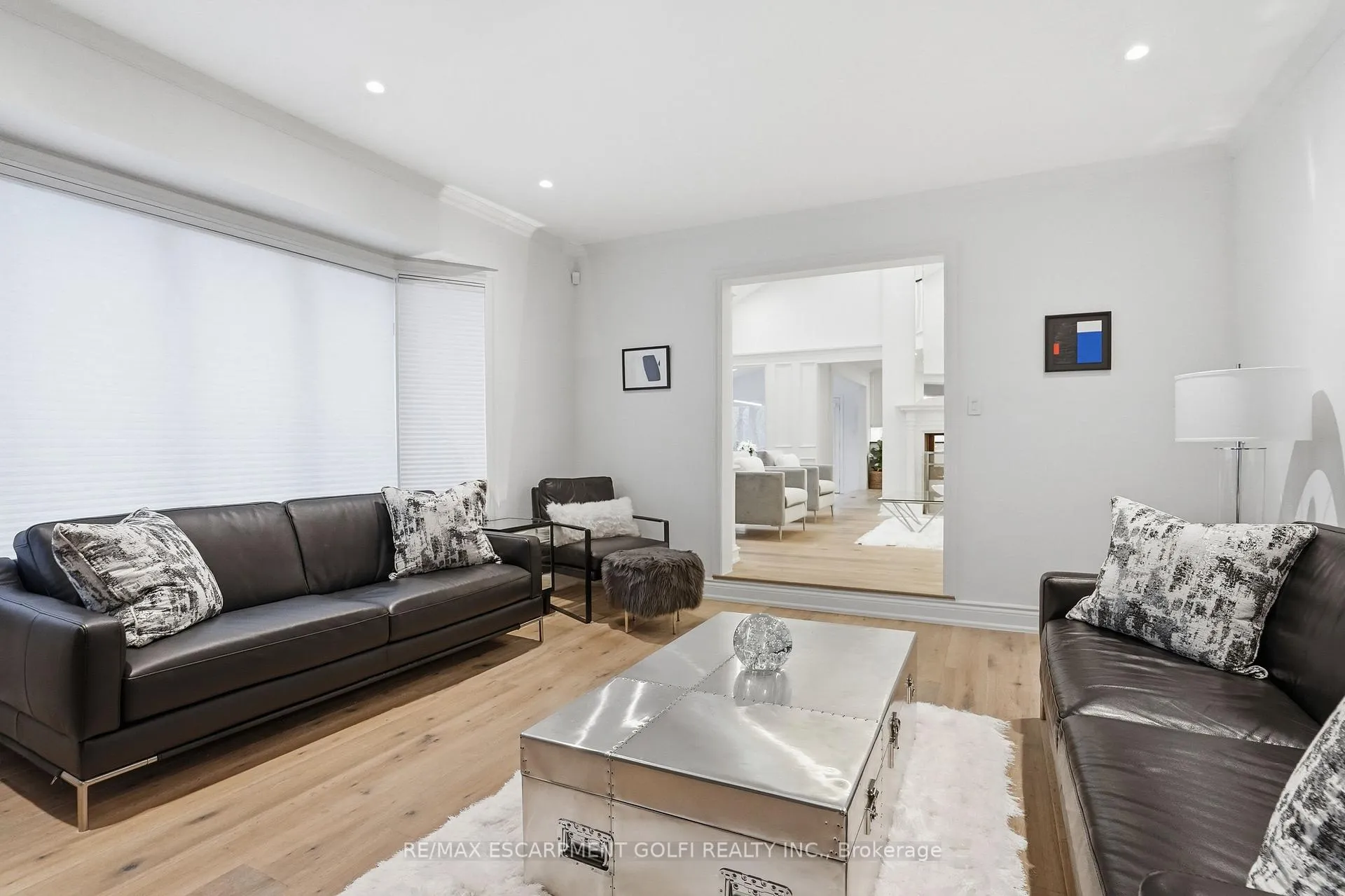 Photo 9 of 132 Chancery Drive, Hamilton, Ancaster — HOMEH