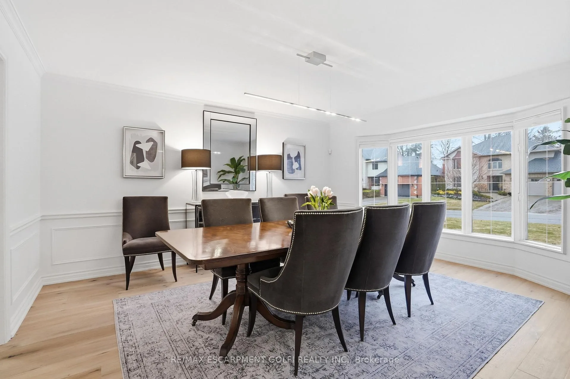 Photo 10 of 132 Chancery Drive, Hamilton, Ancaster — HOMEH
