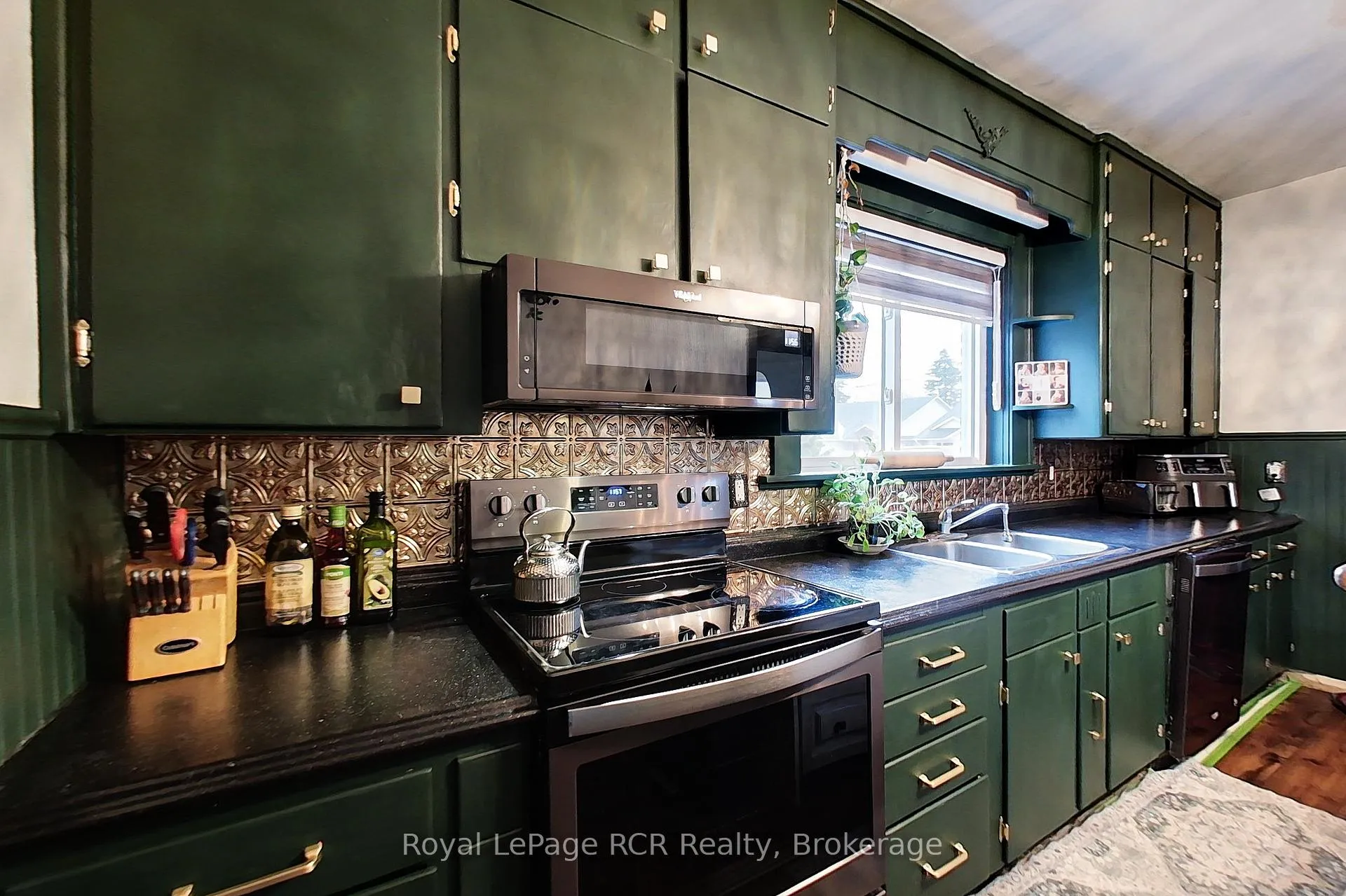 Photo 11 of 270 13th Street, Hanover — HOMEH