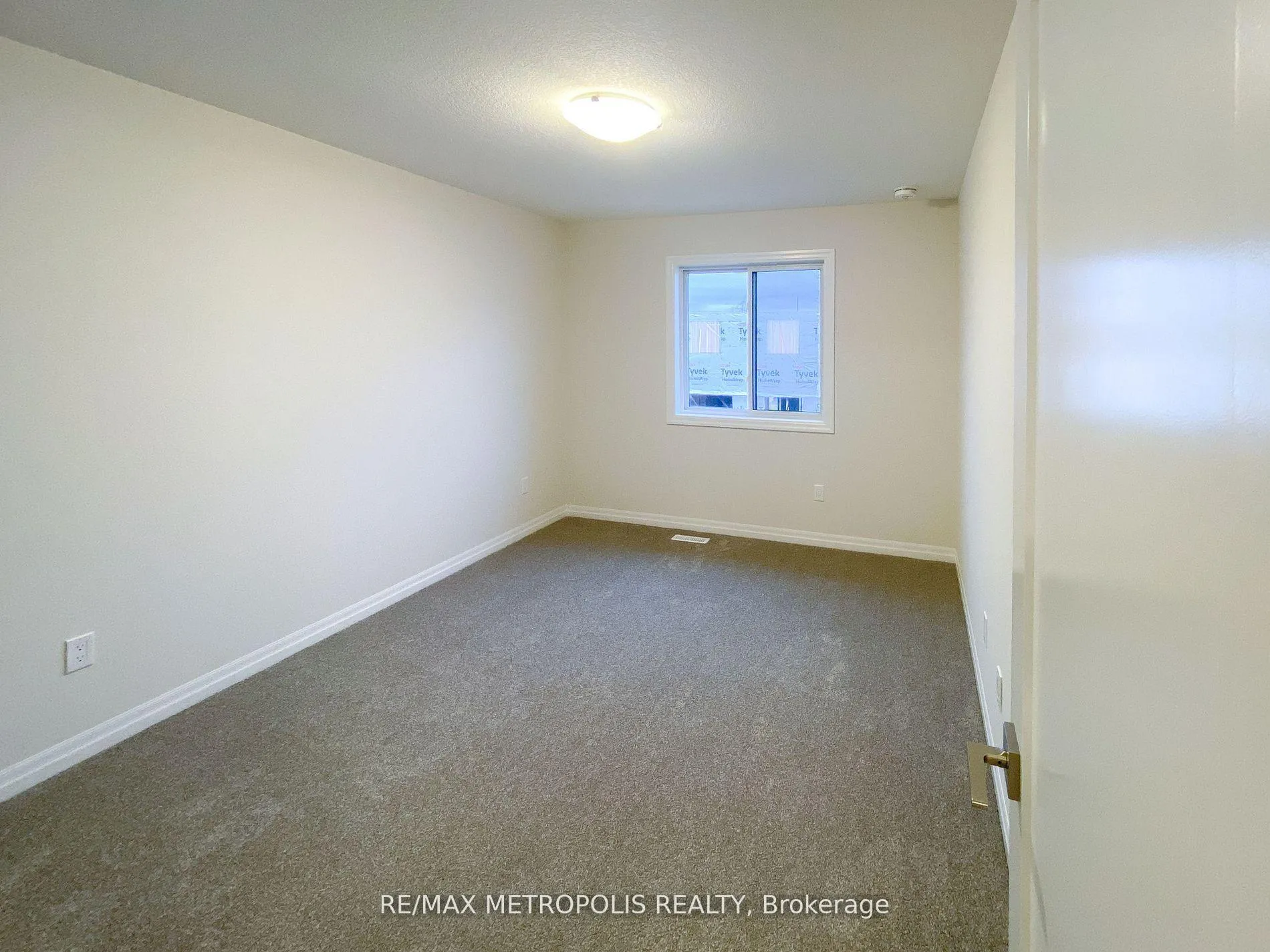 Photo 13 of 96 Cortland Terrace, St. Thomas — HOMEH