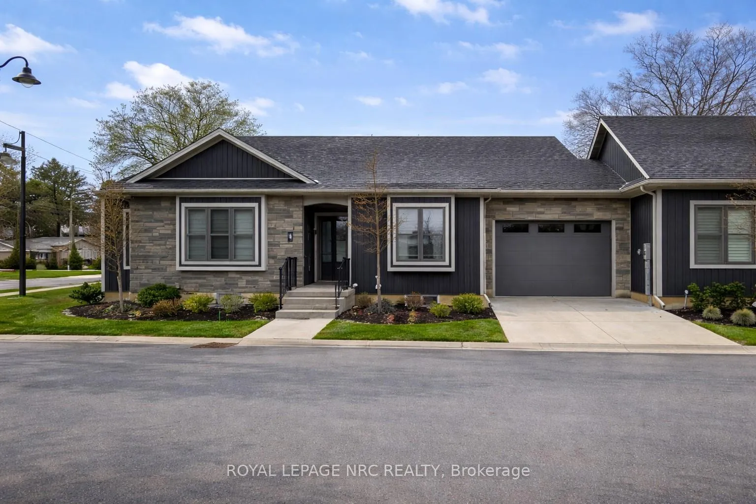 Photo 1 of Unit 14, 4 Evergreen Common, St. Catharines, Vine/Linwell — HOMEH