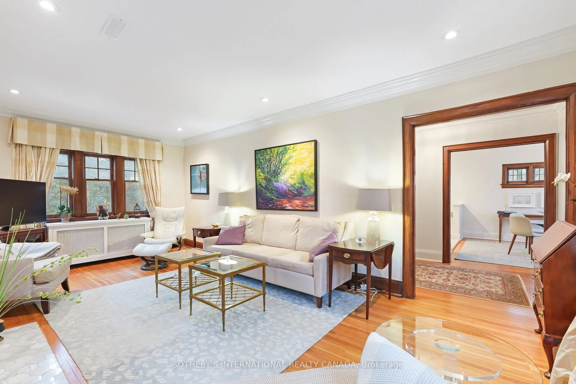 Photo 4 of 155 Dinnick Crescent, Toronto, Lawrence Park South — HOMEH