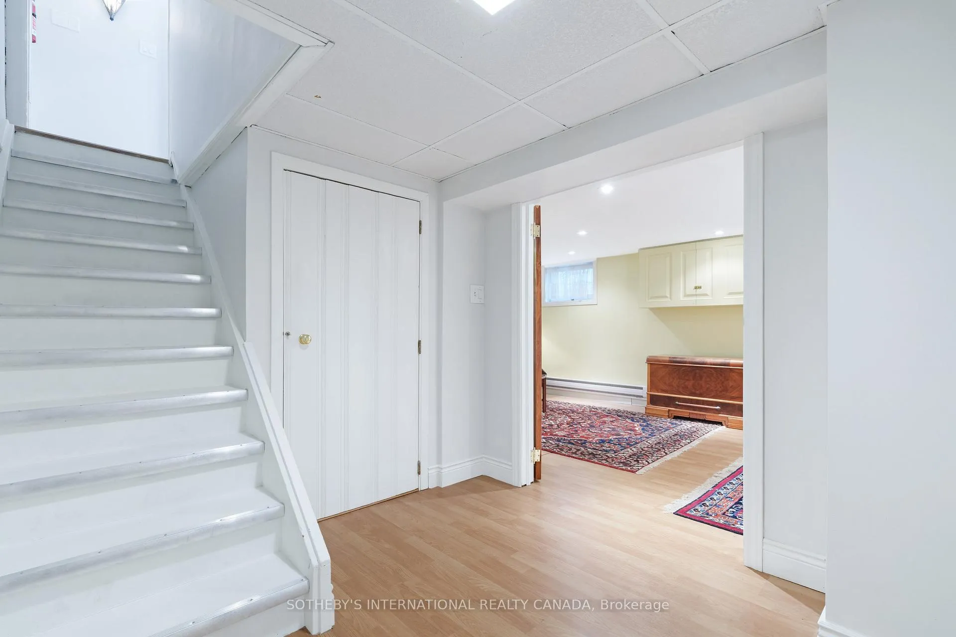 Photo 17 of 155 Dinnick Crescent, Toronto, Lawrence Park South — HOMEH