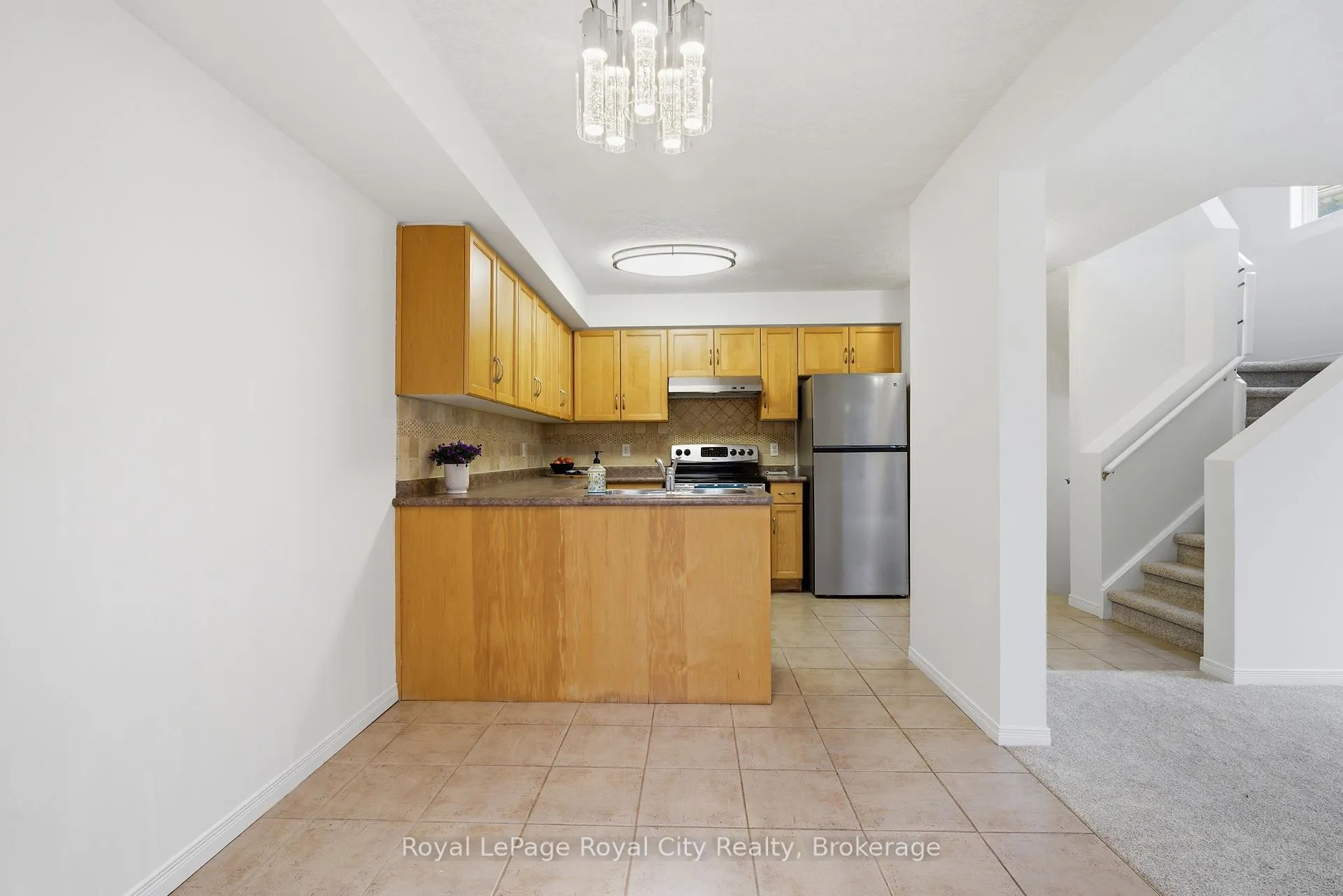 Photo 18 of 84 Swift Crescent, Guelph, Grange Road — HOMEH