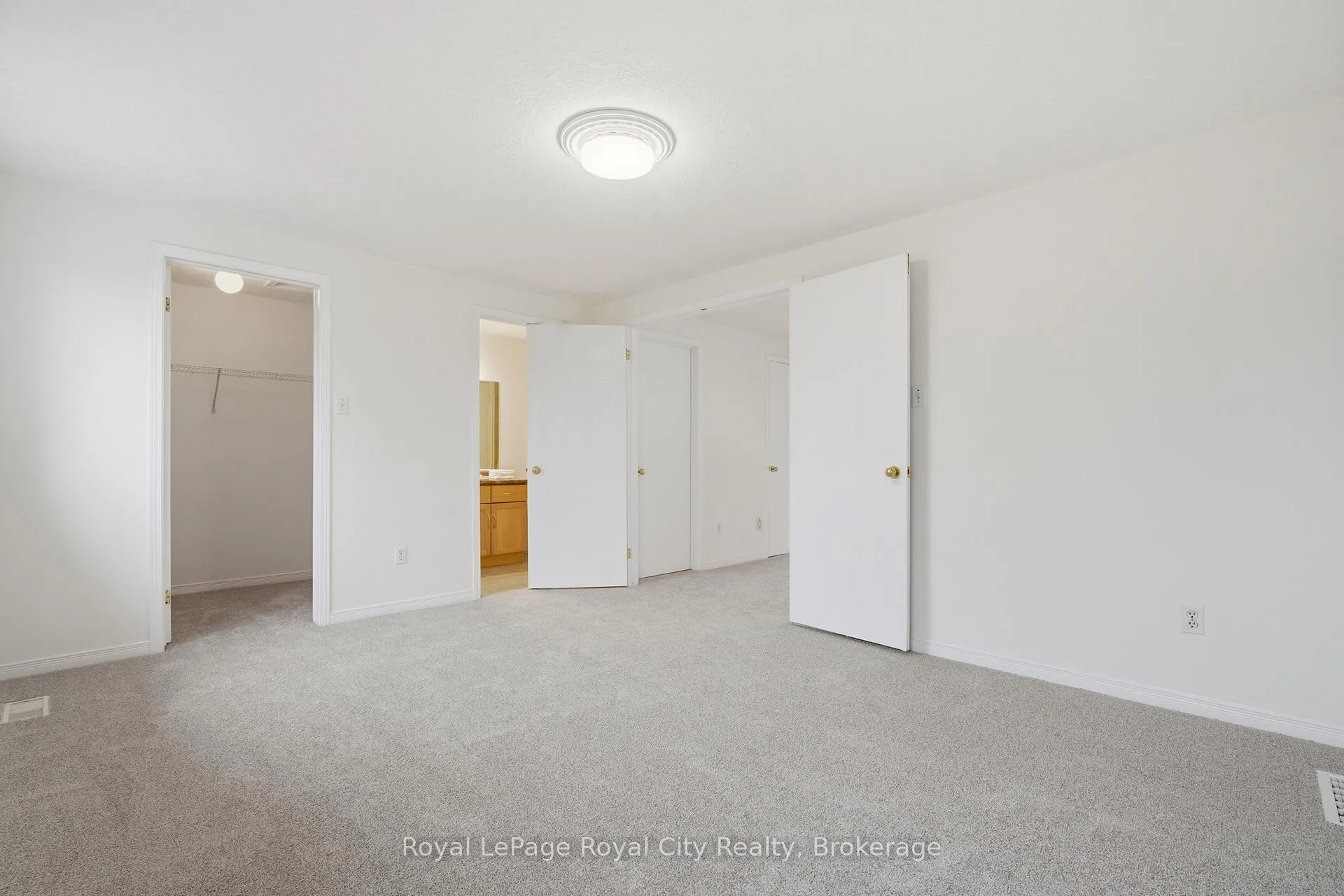 Photo 24 of 84 Swift Crescent, Guelph, Grange Road — HOMEH