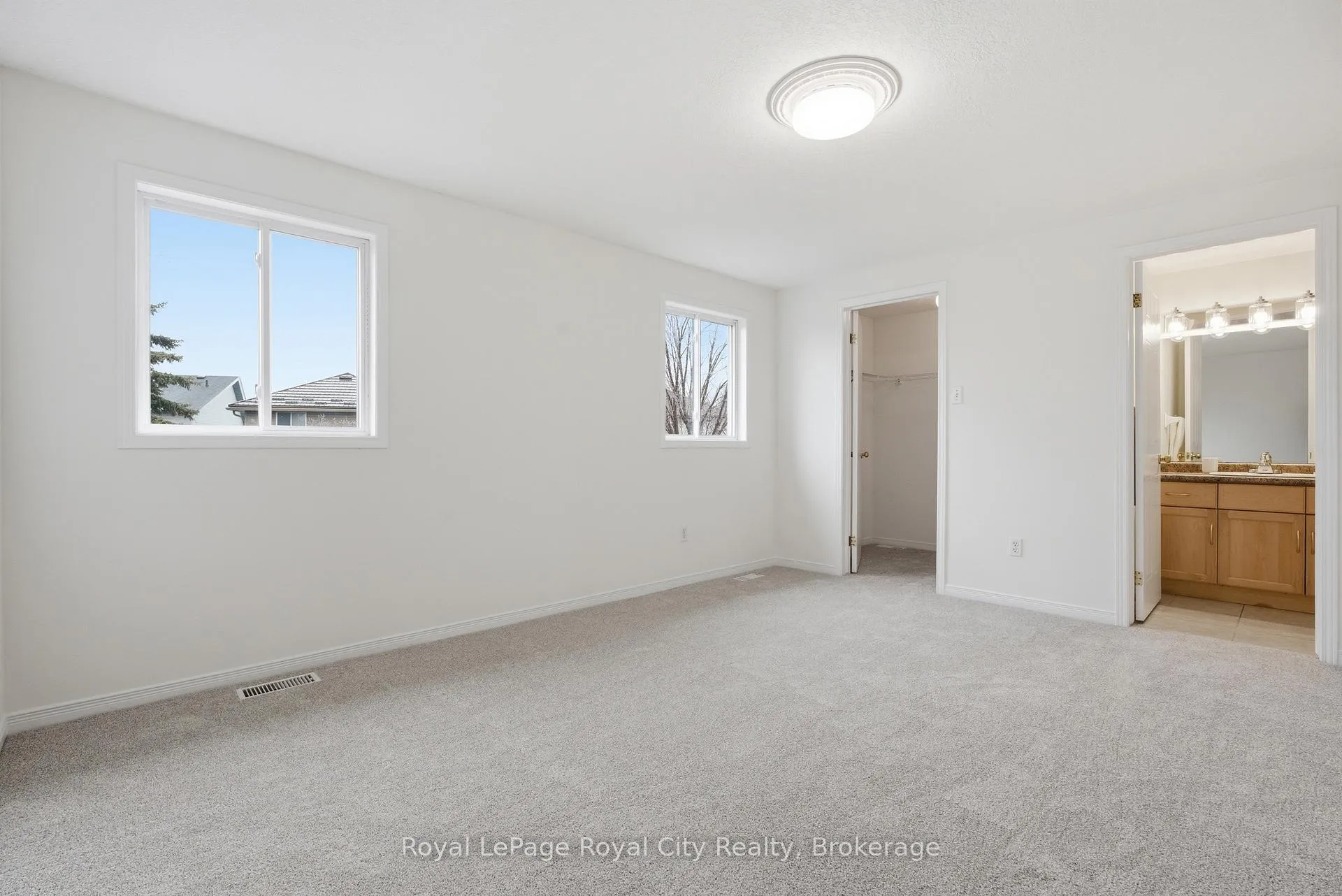 Photo 25 of 84 Swift Crescent, Guelph, Grange Road — HOMEH