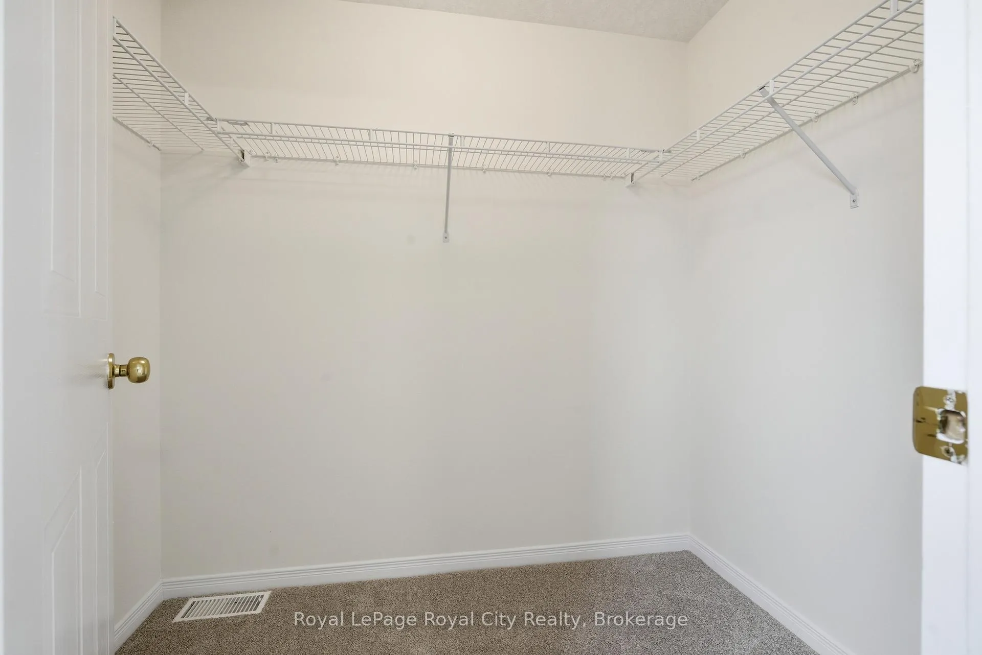 Photo 27 of 84 Swift Crescent, Guelph, Grange Road — HOMEH