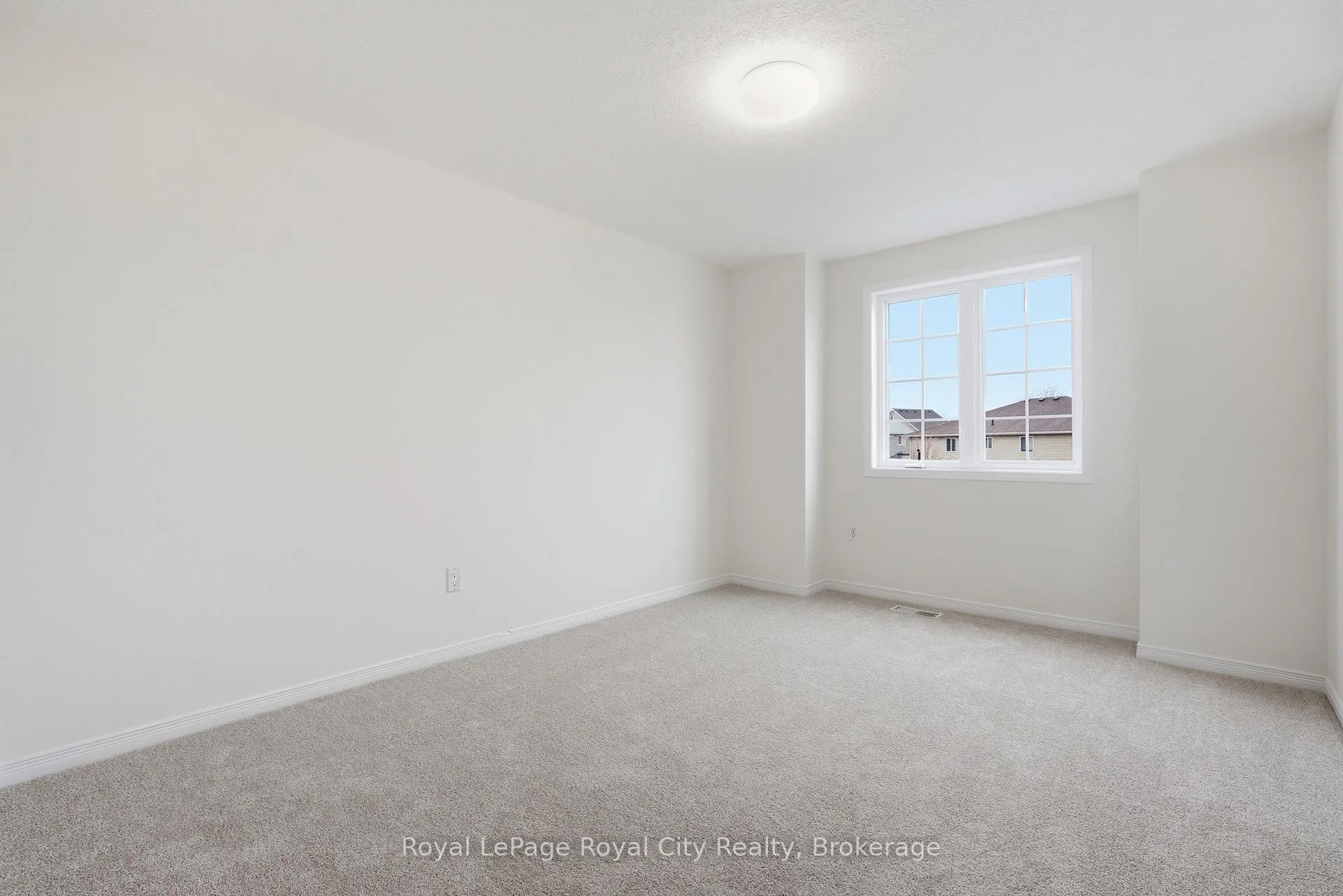 Photo 28 of 84 Swift Crescent, Guelph, Grange Road — HOMEH