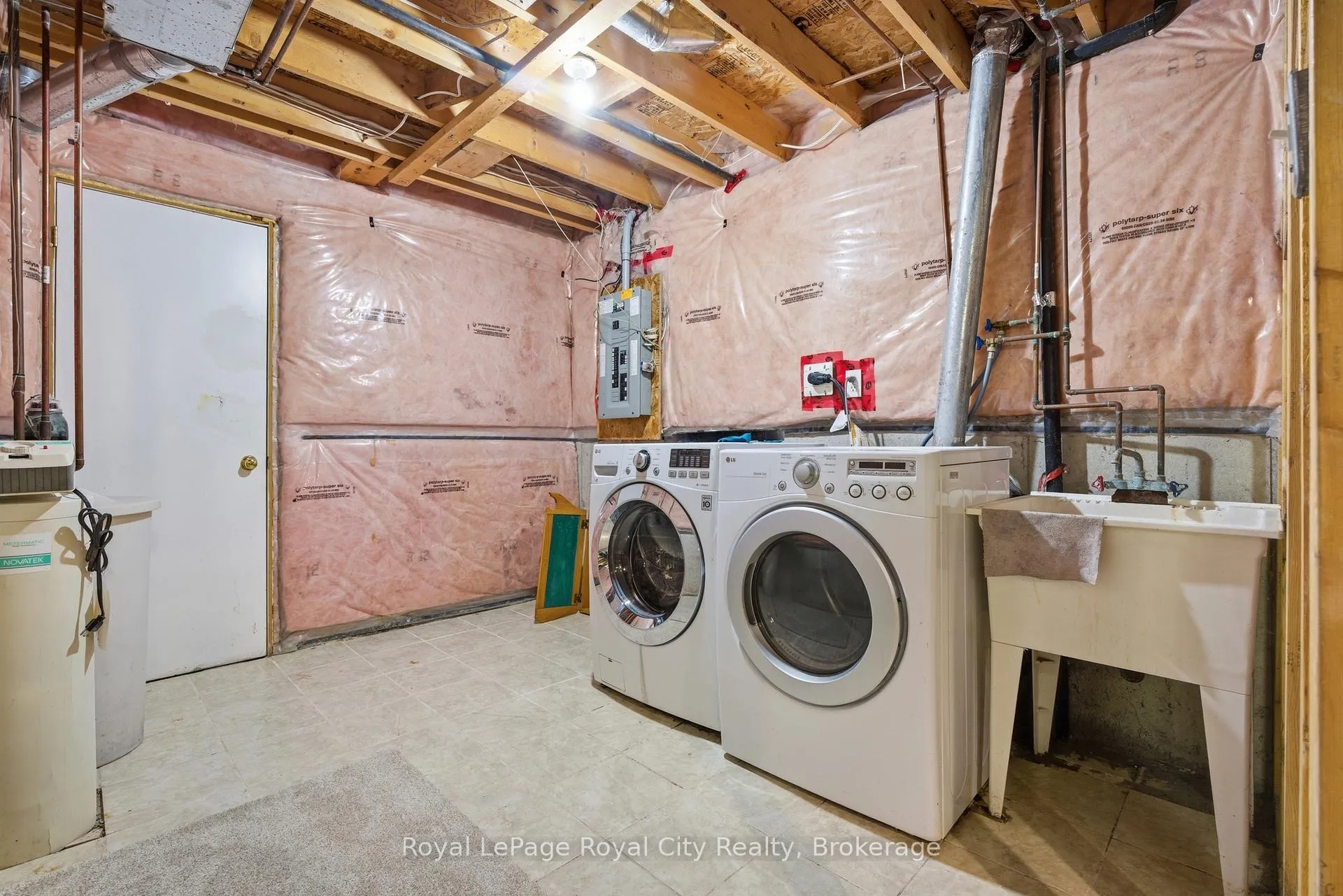Photo 32 of 84 Swift Crescent, Guelph, Grange Road — HOMEH