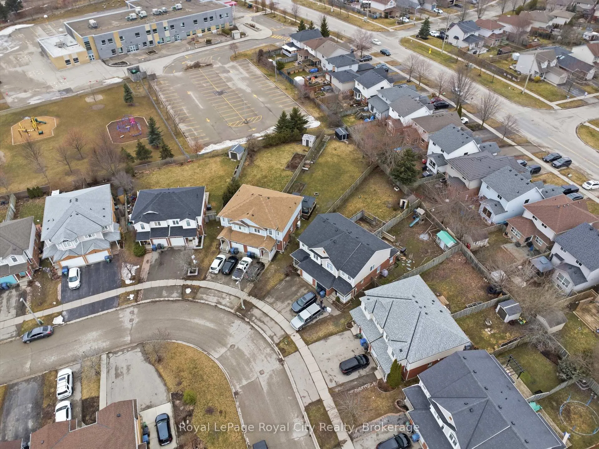 Photo 46 of 84 Swift Crescent, Guelph, Grange Road — HOMEH